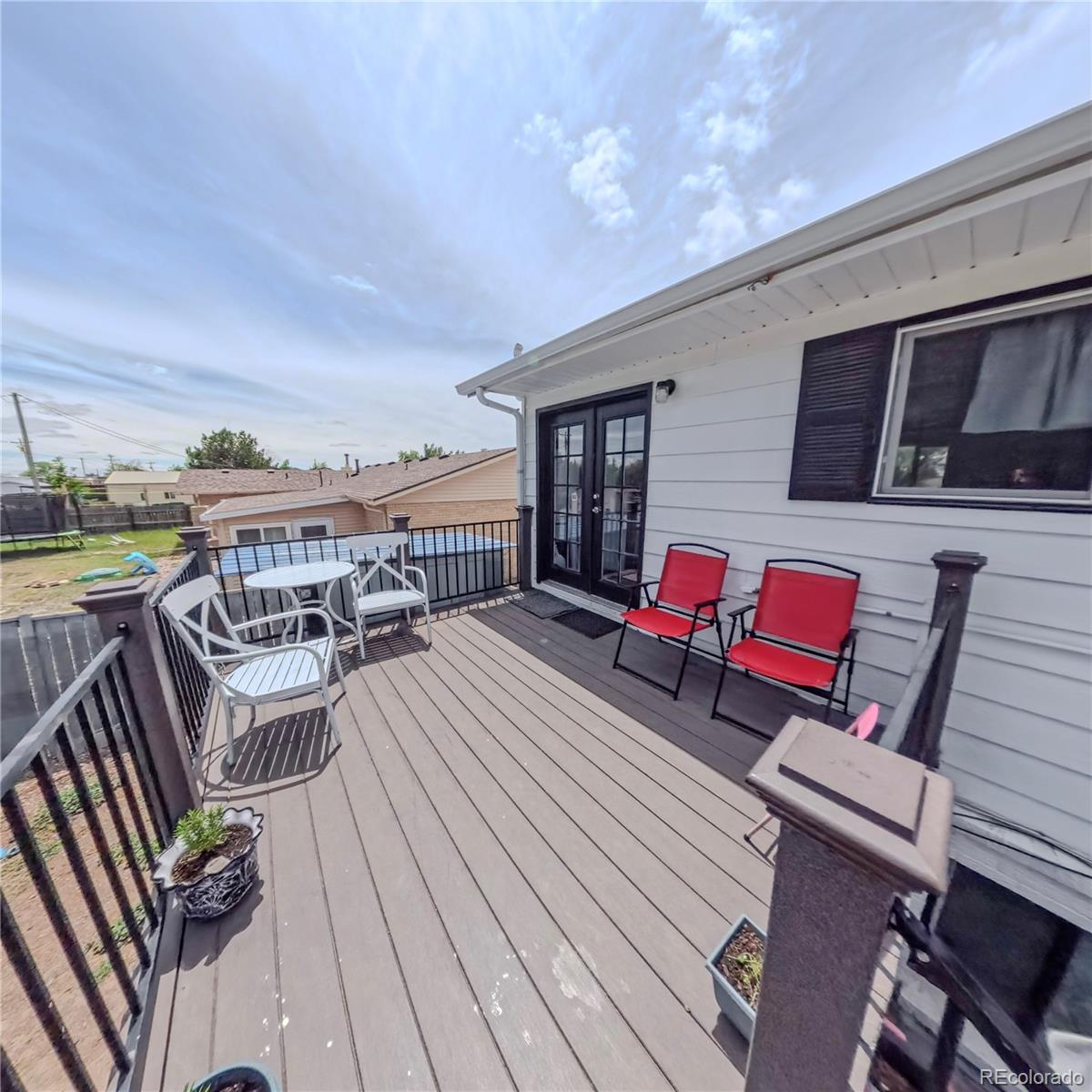 1624 Longbranch Street