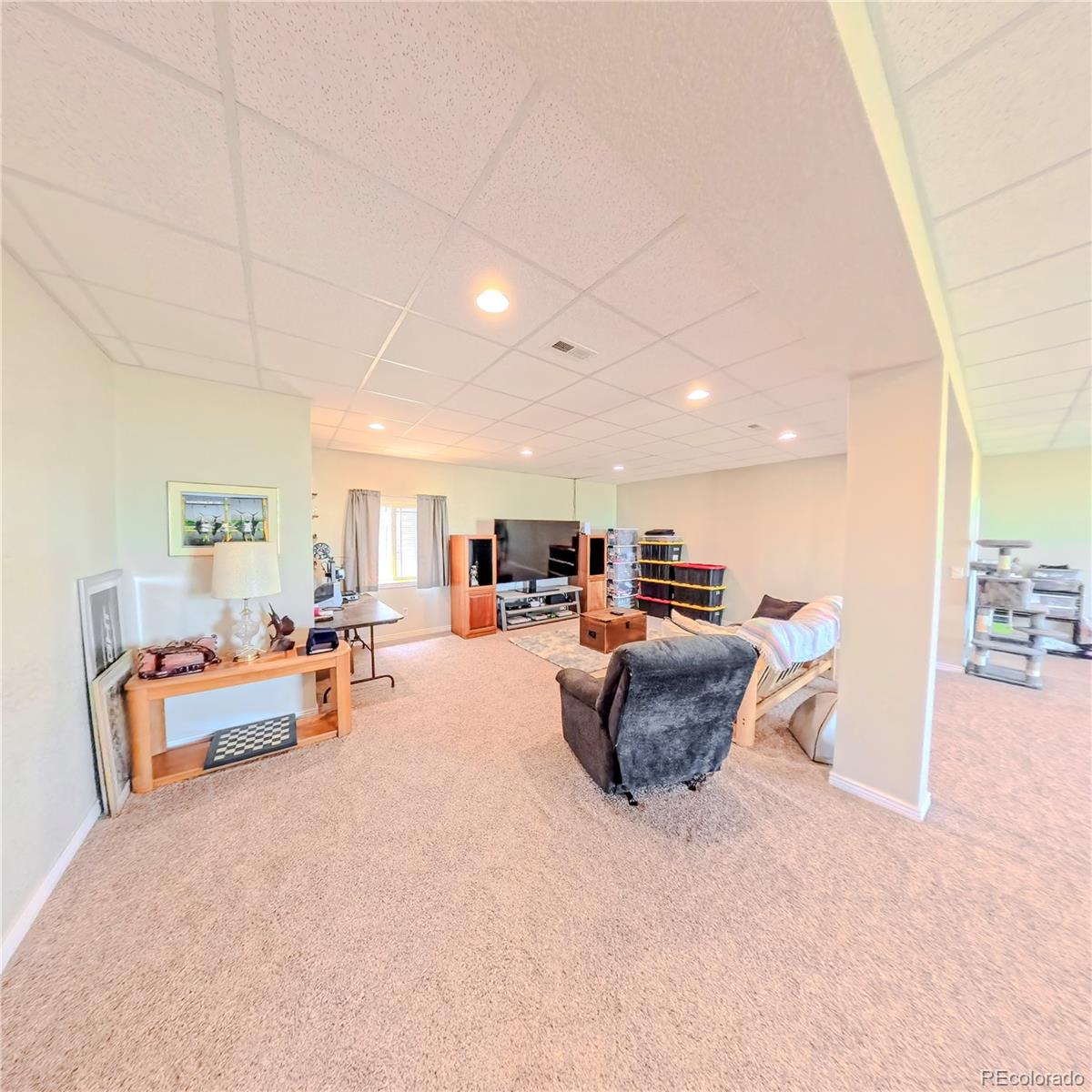 58989 E Chenango Place