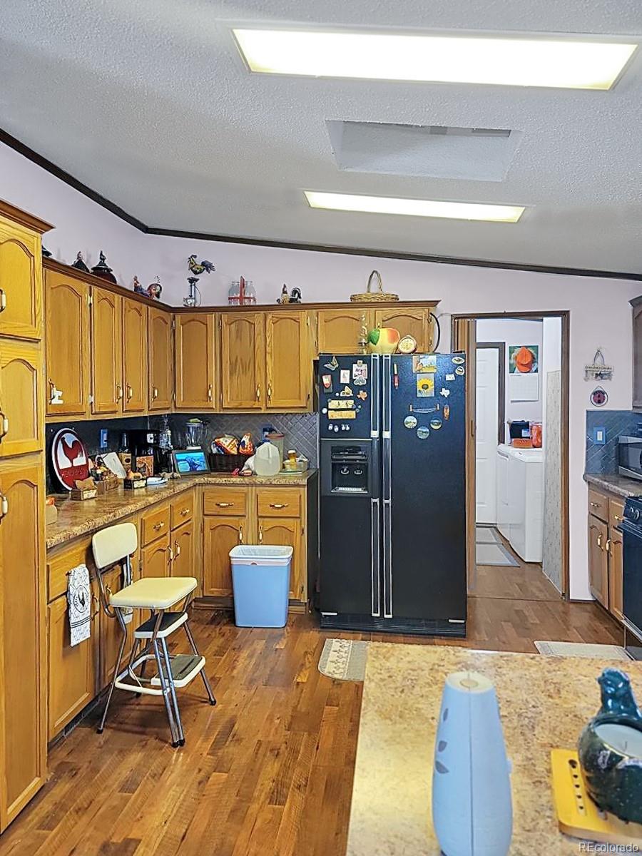 313 W 3rd Avenue
