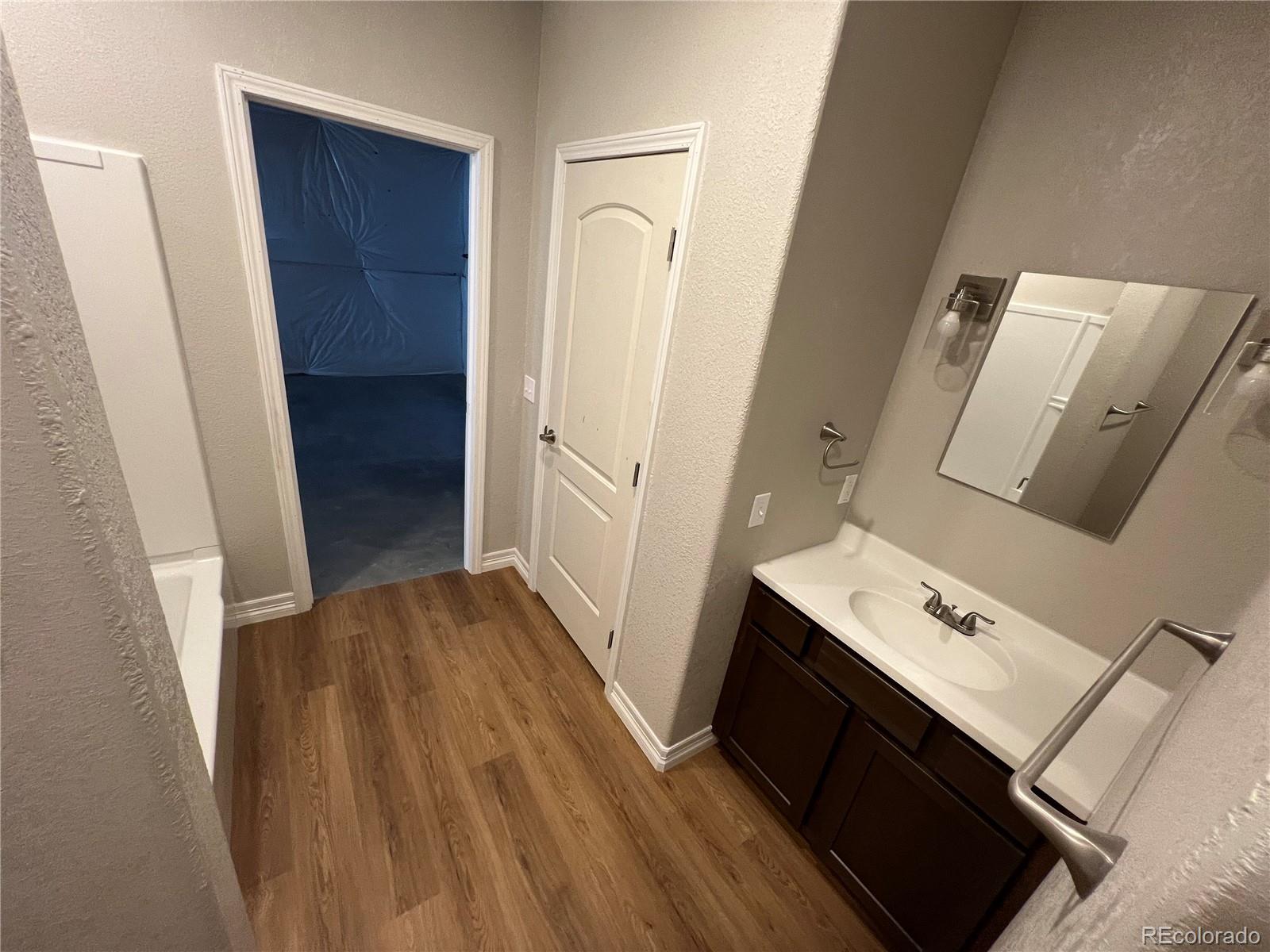 56568 E 24th Place