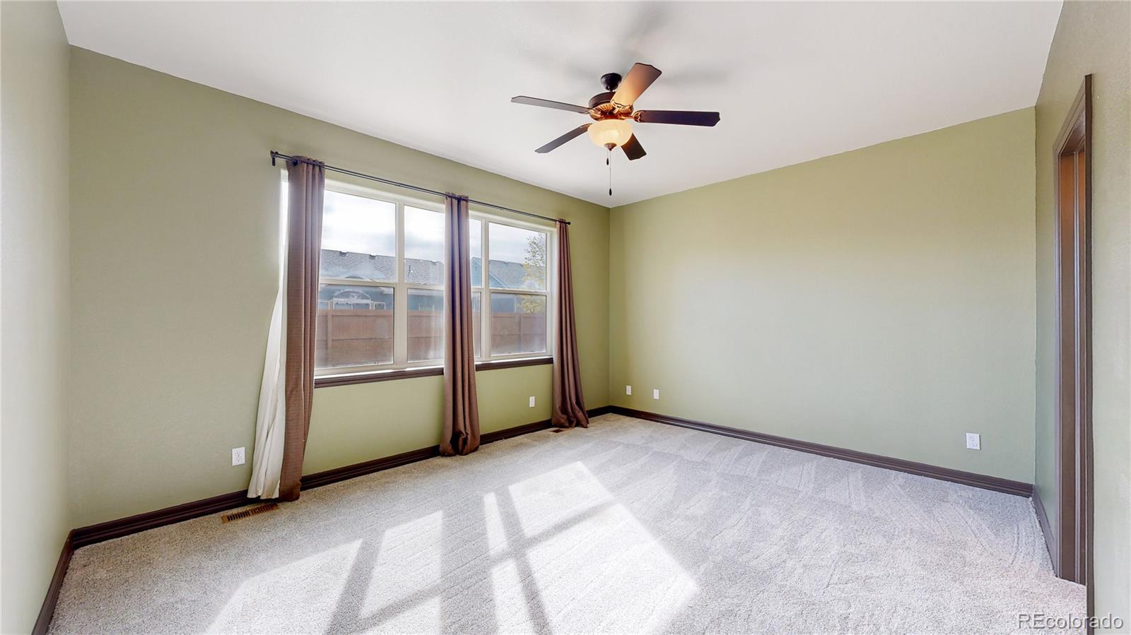 56568 E 24th Place