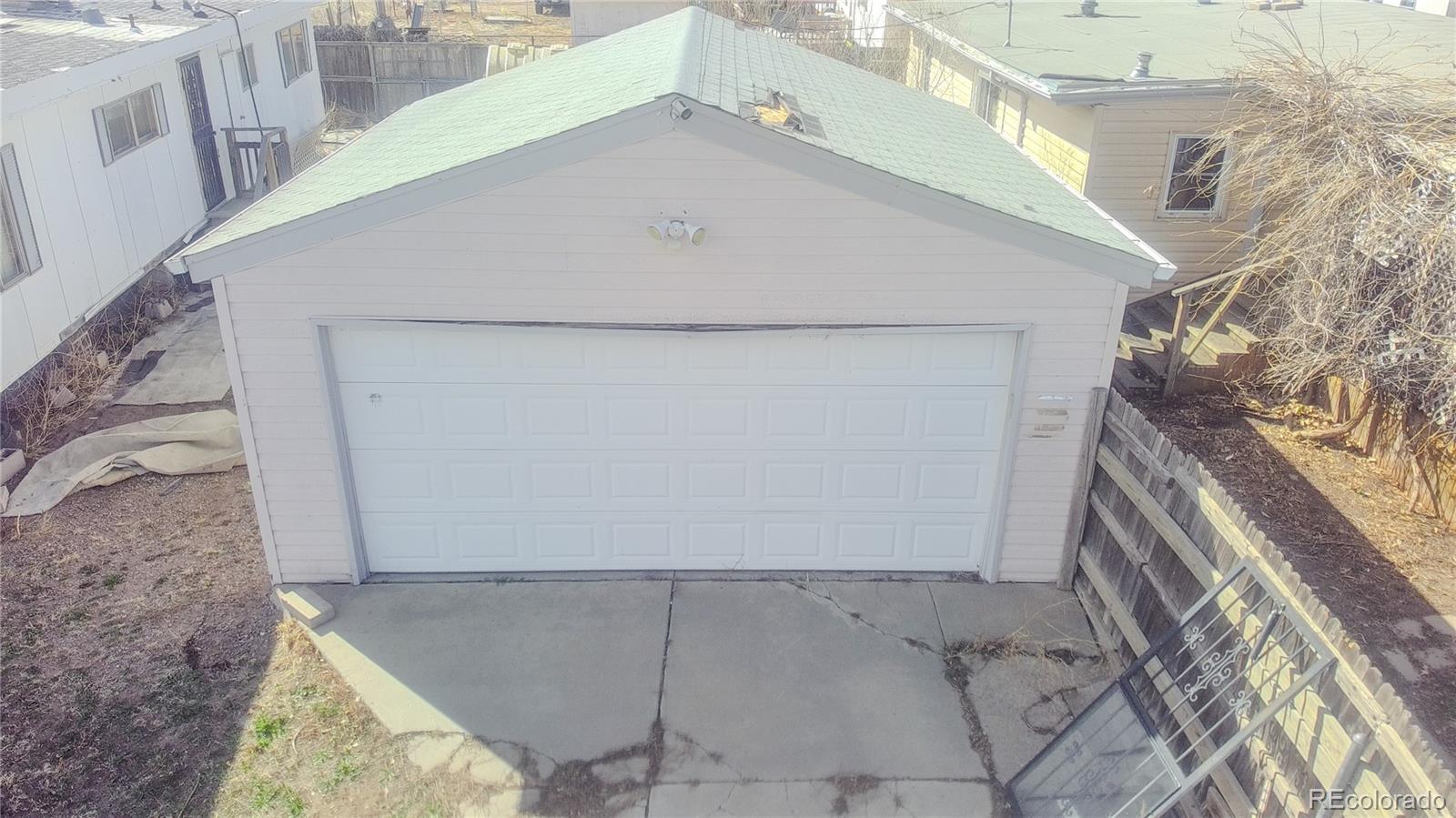 10 & 11 Royal M H Park