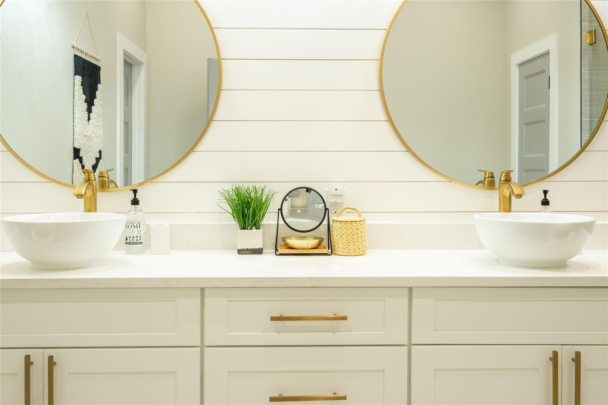 3209 Ursuline Street