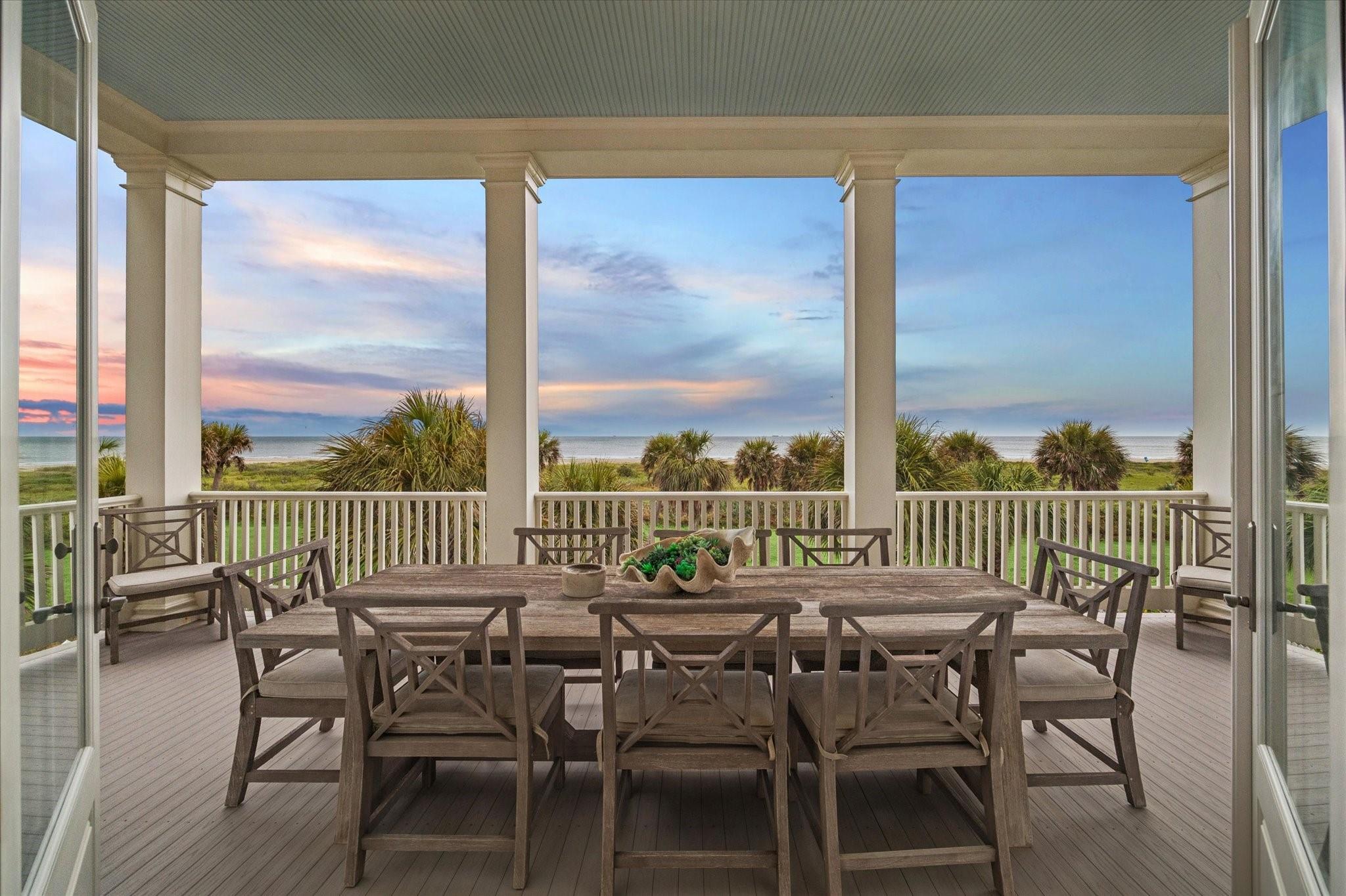 2601 E Seaside Drive