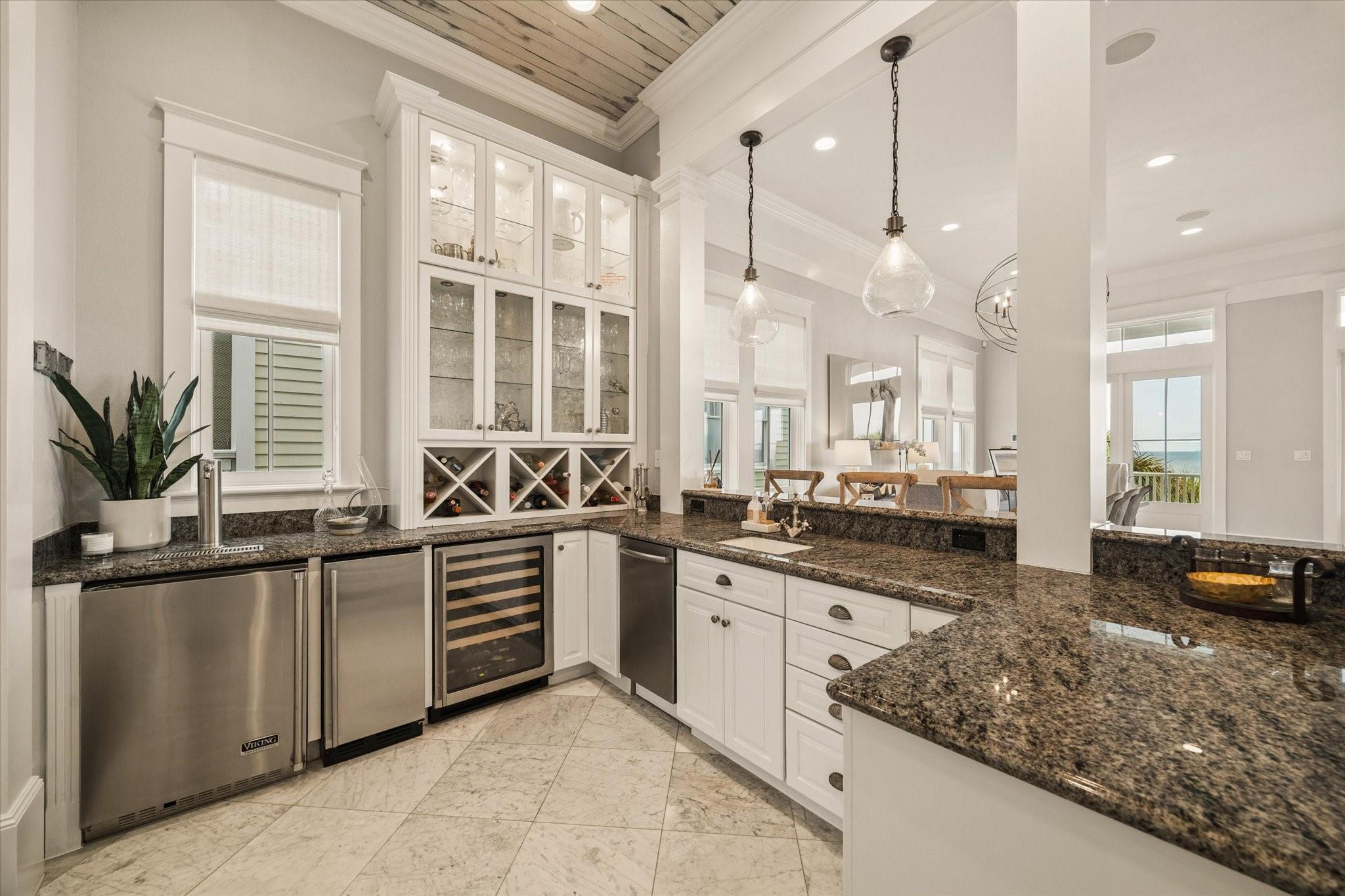 2601 E Seaside Drive
