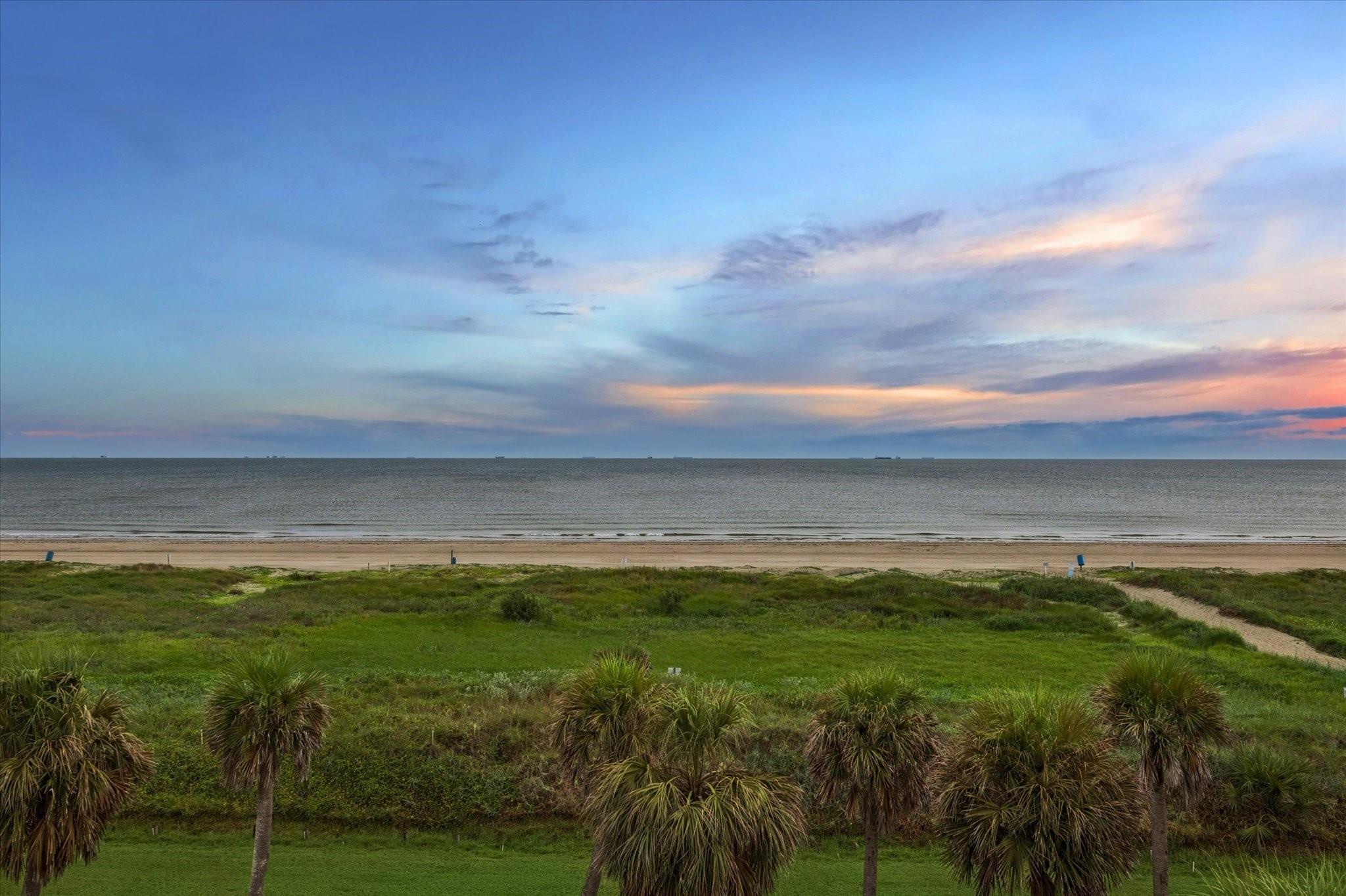 2601 E Seaside Drive