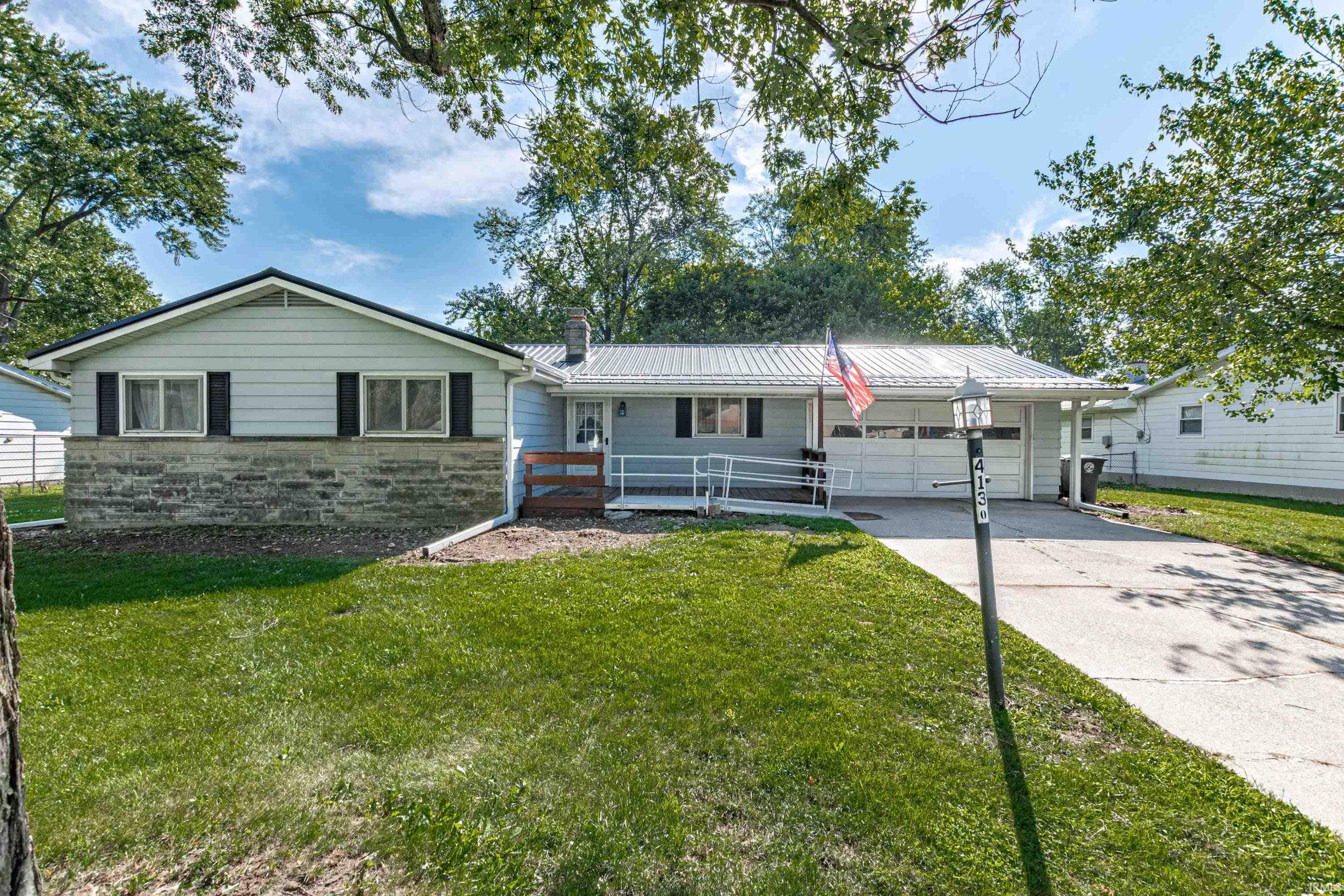 4130 Maplecrest Road