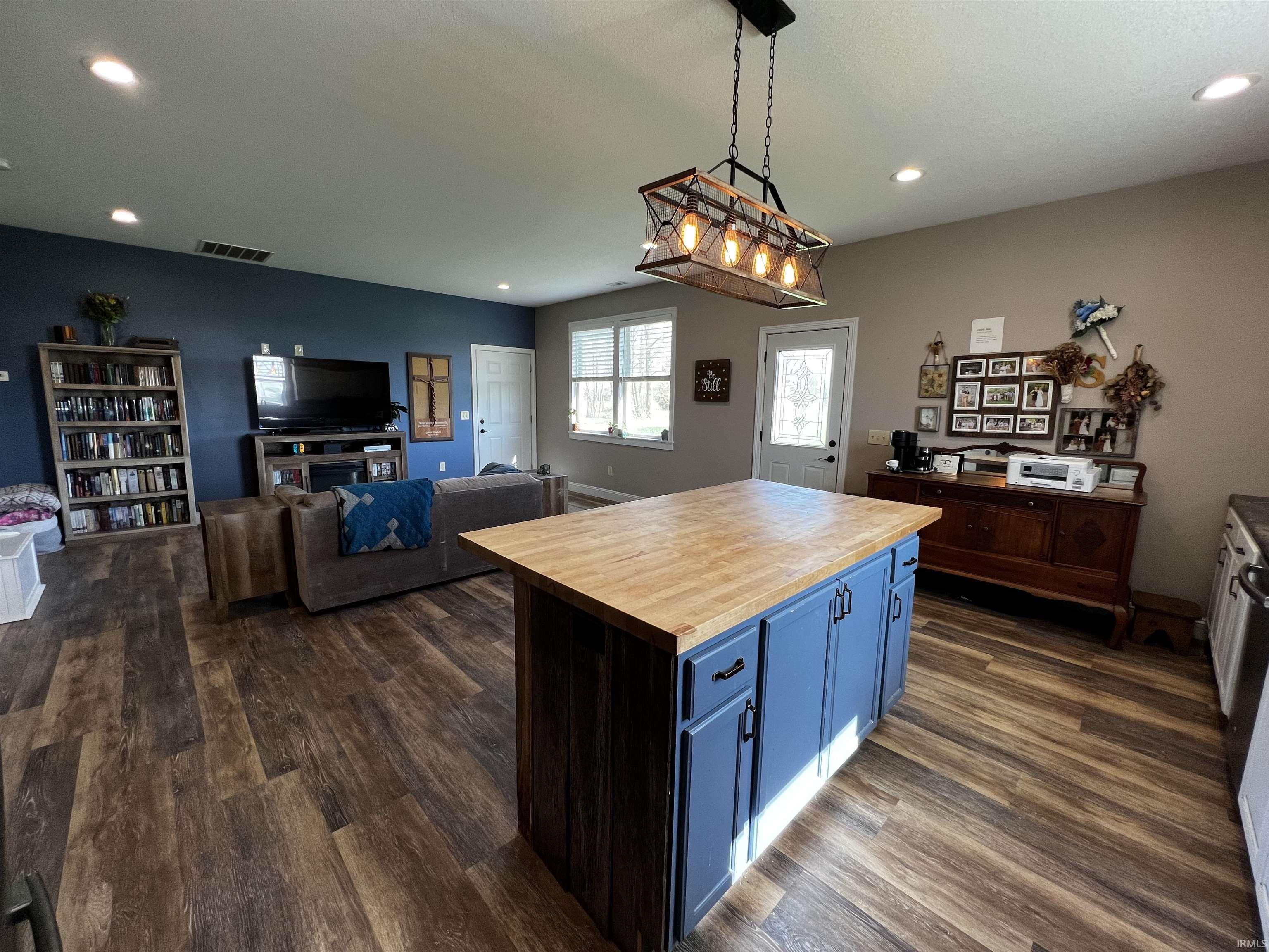 5445 County Road 40