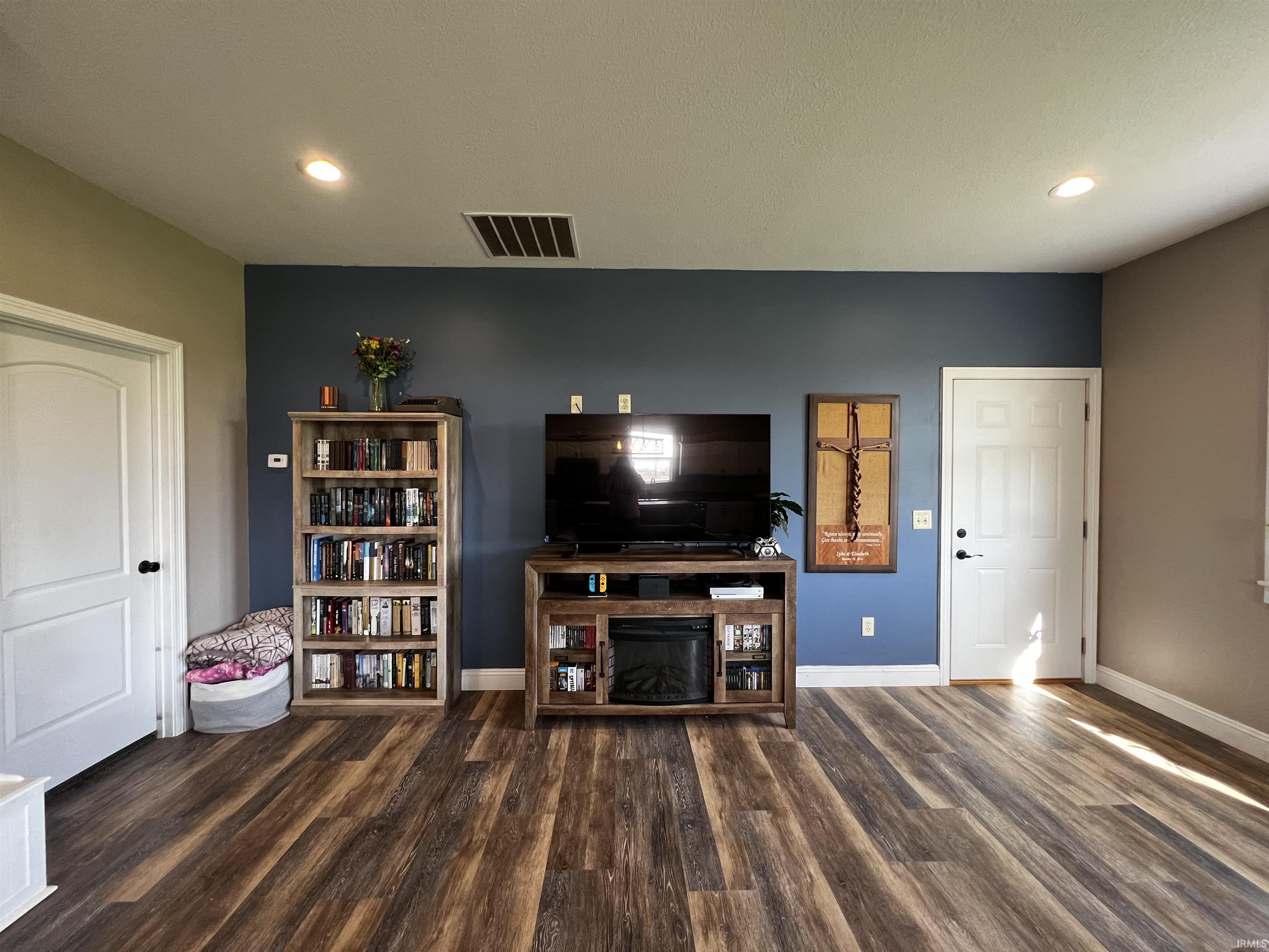 5445 County Road 40