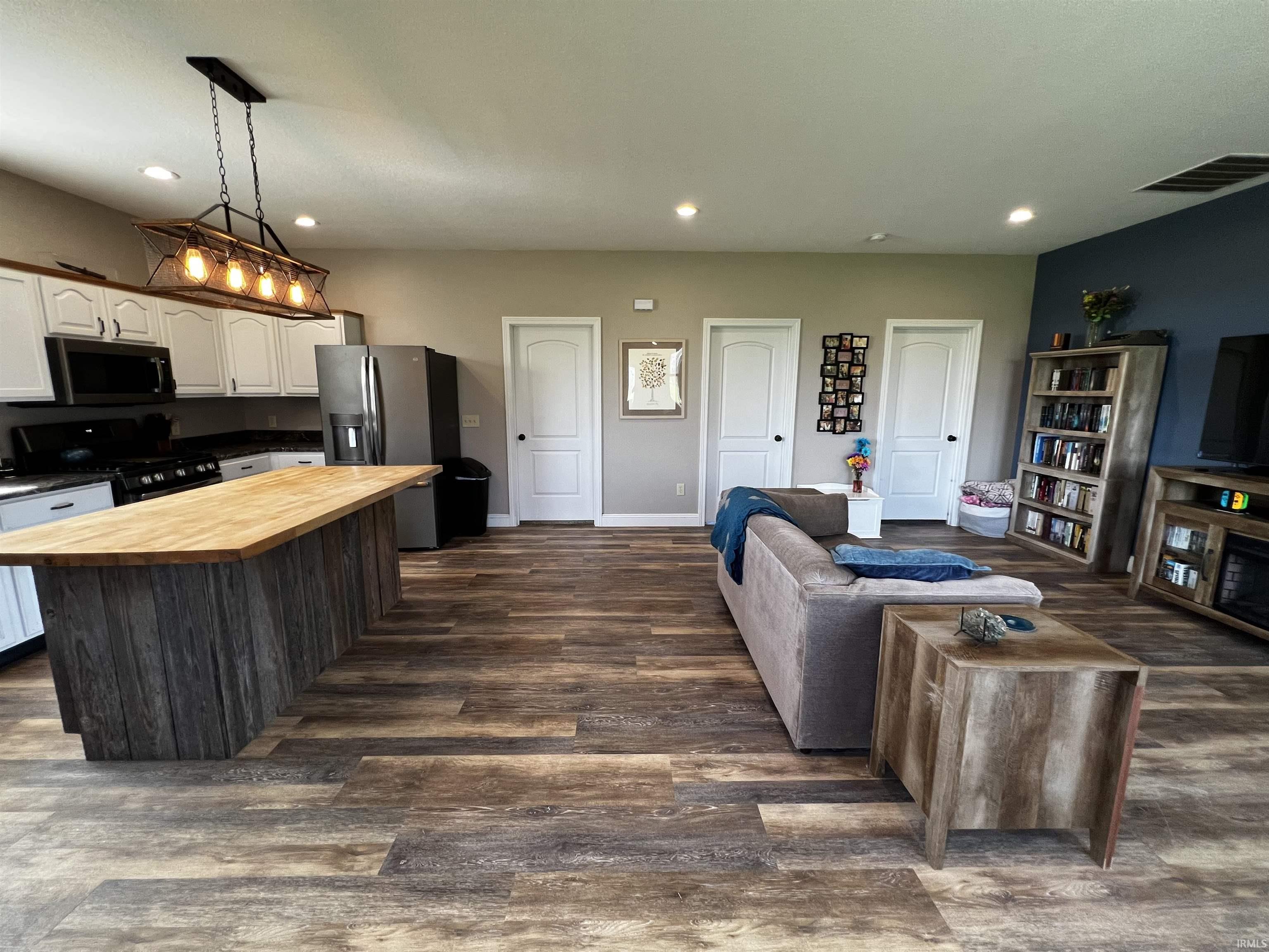 5445 County Road 40