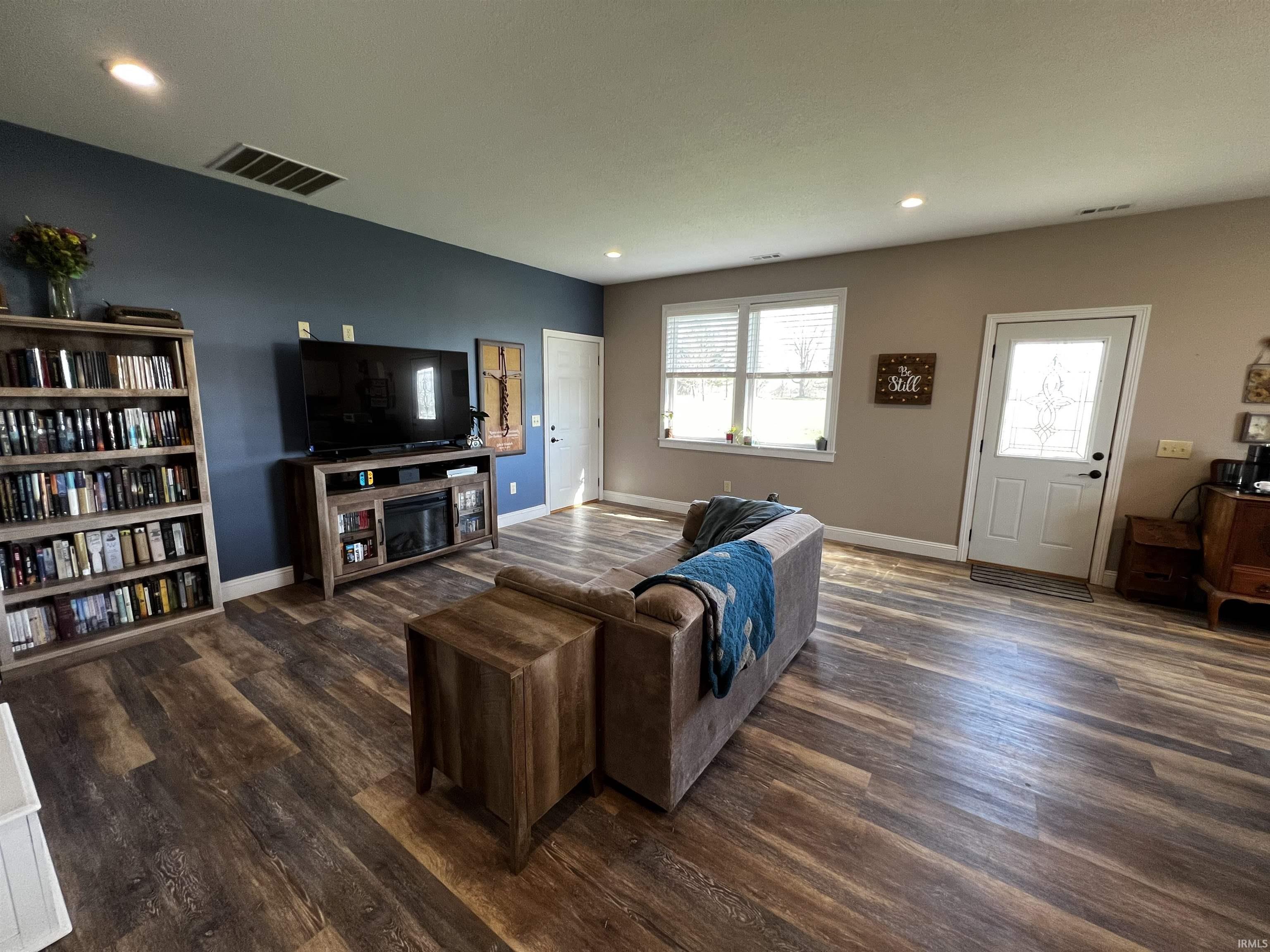 5445 County Road 40