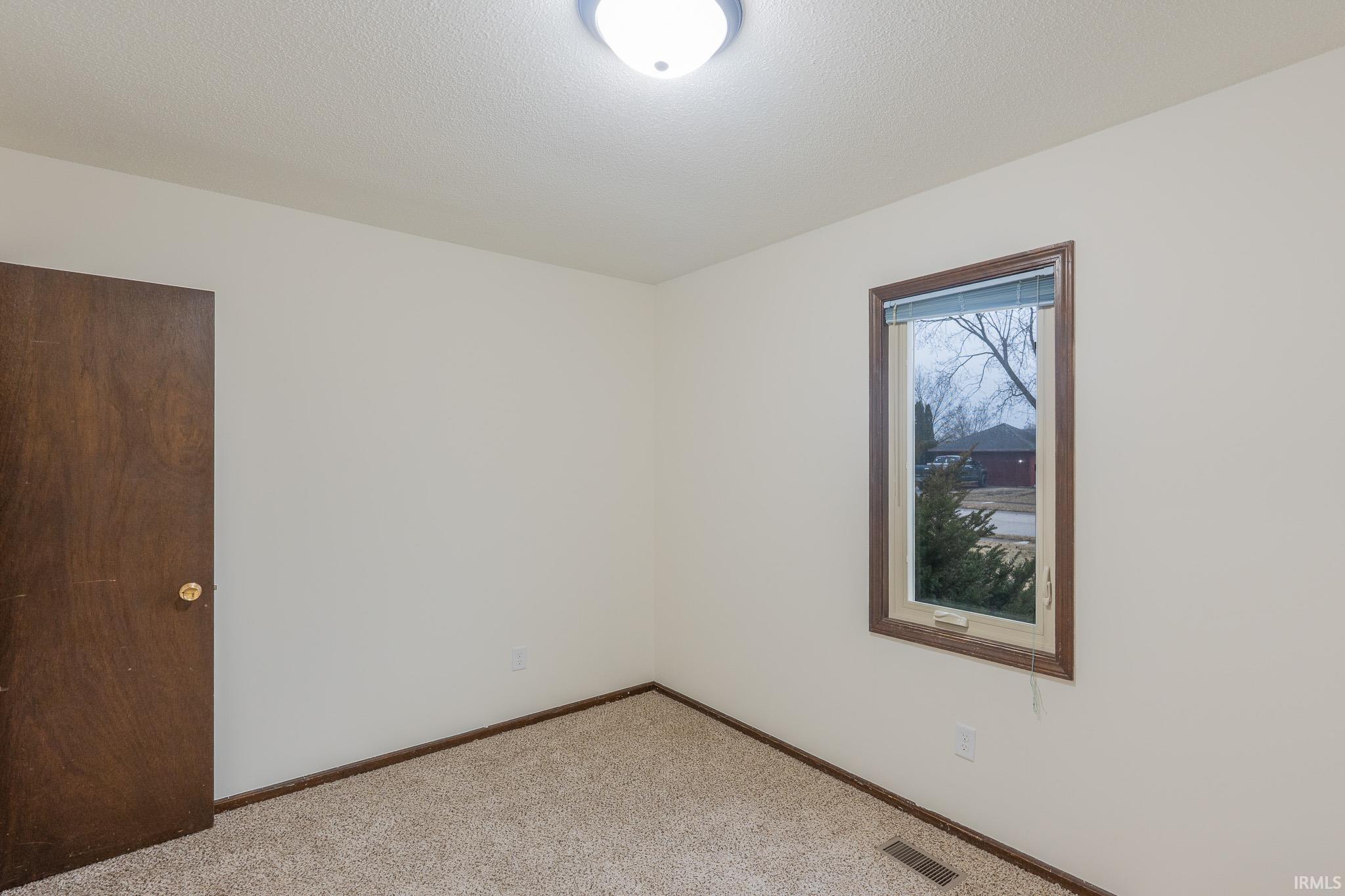 6216 Kiwanis Drive