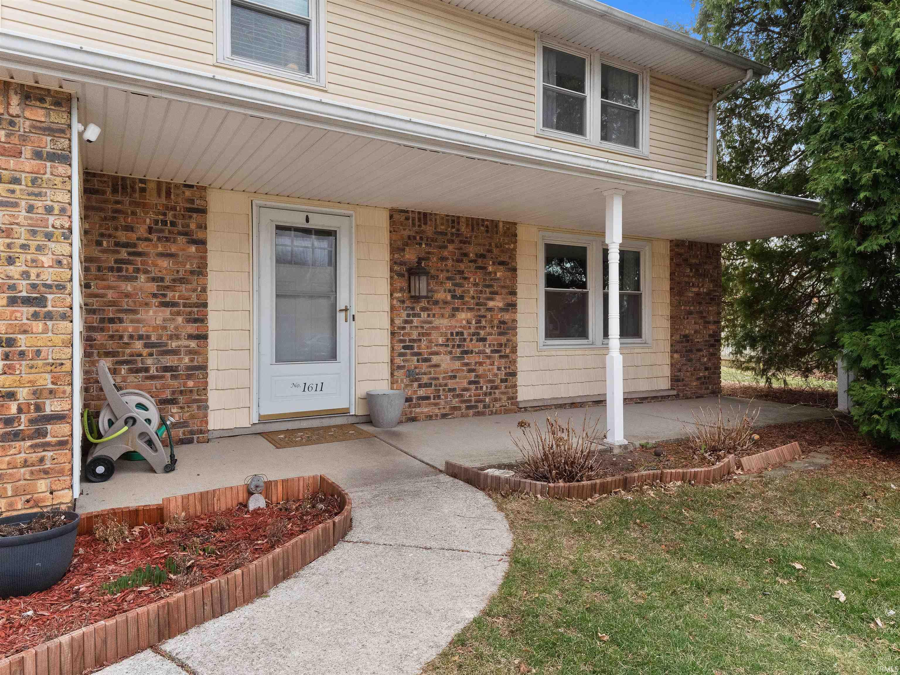 1611 Darby Lane