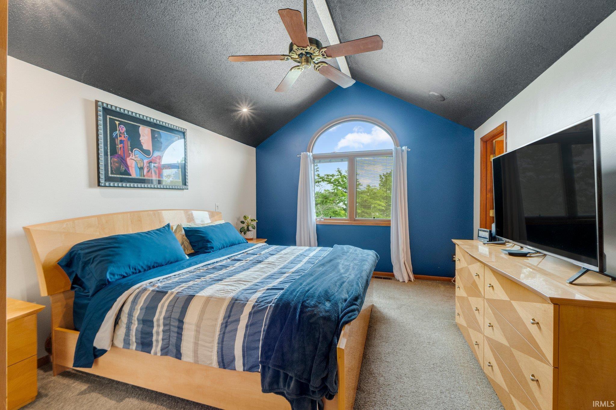 5531 Gate Tree Lane