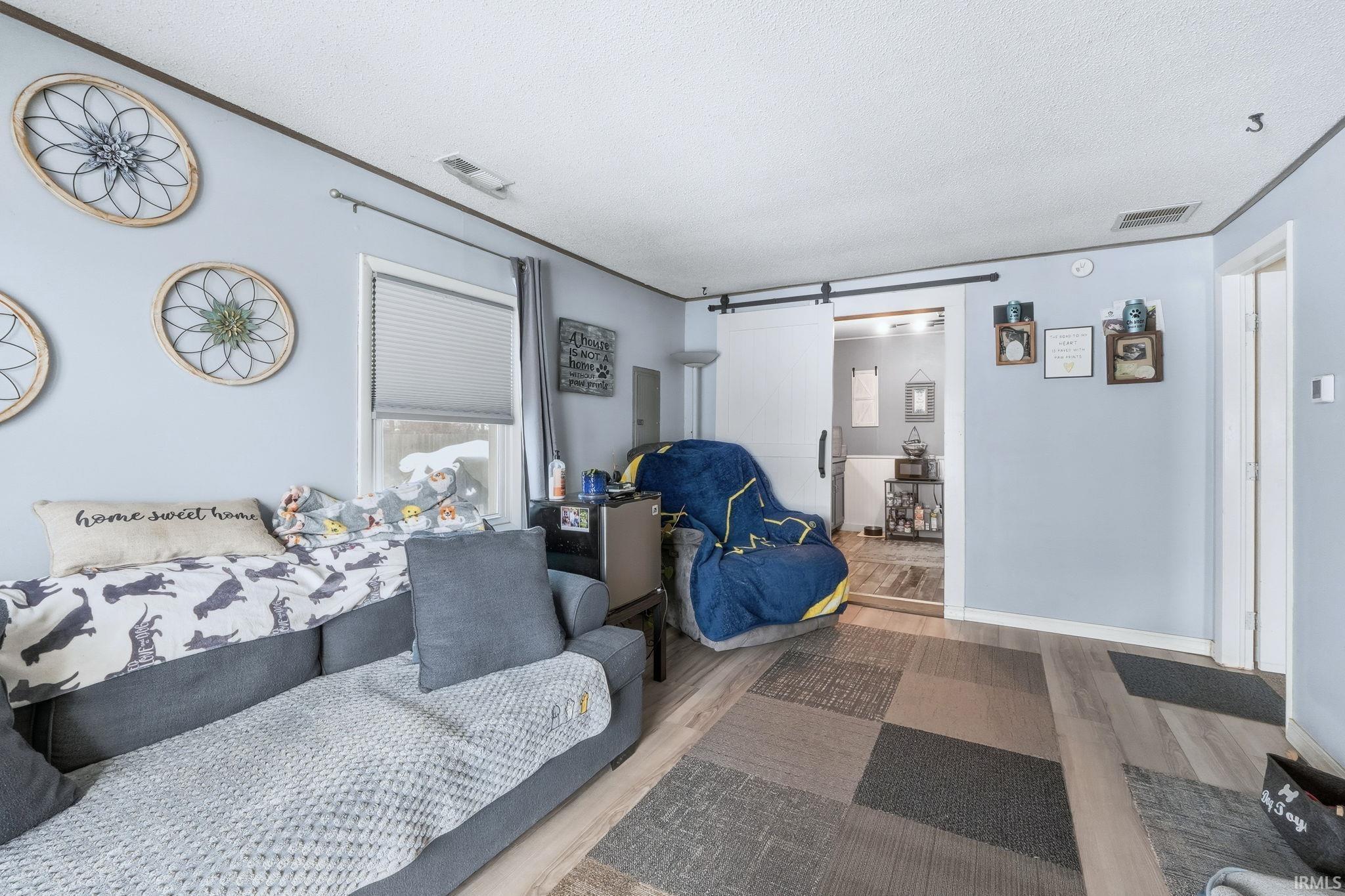 6612 Bradbury Avenue