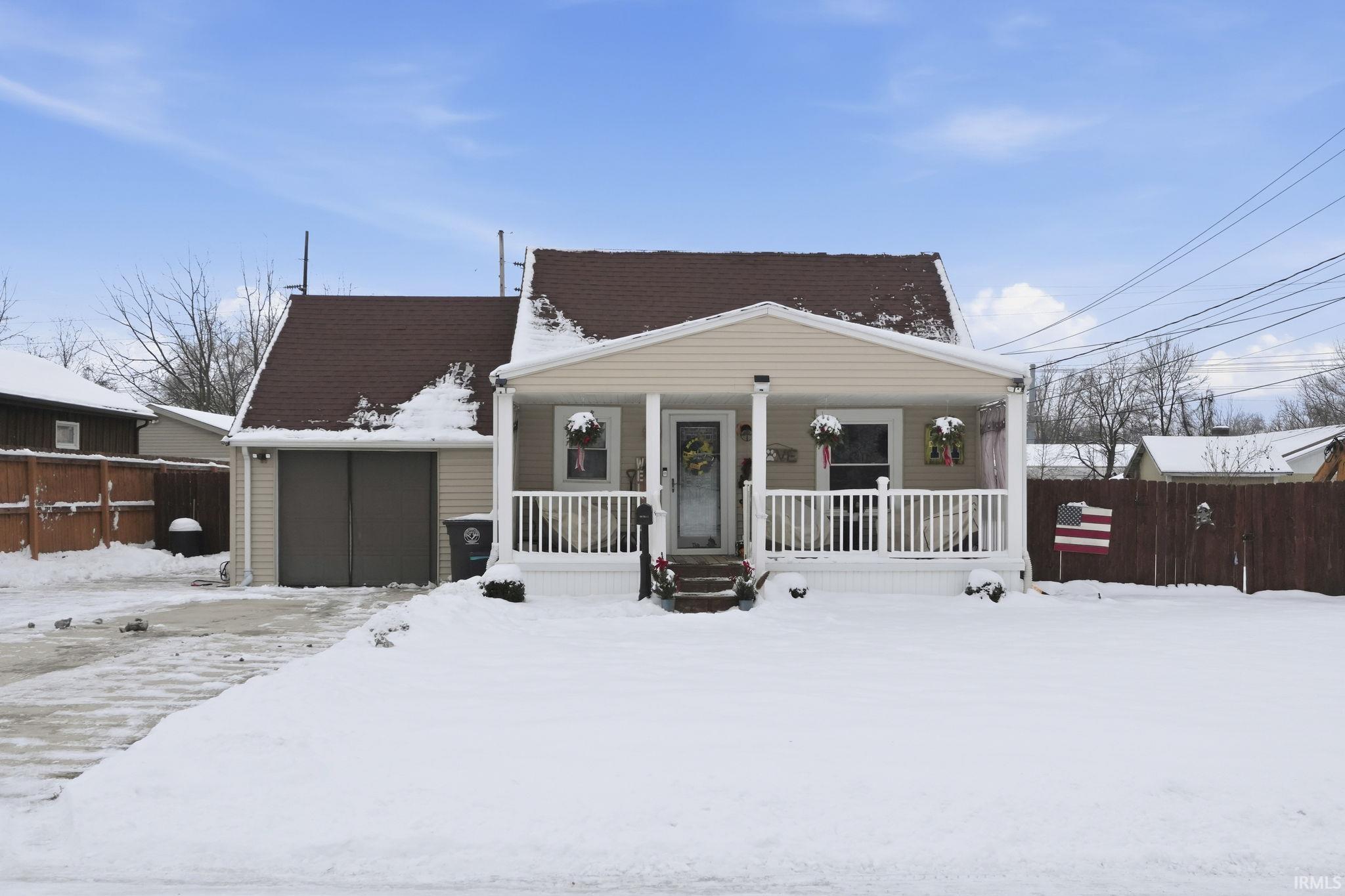 6612 Bradbury Avenue