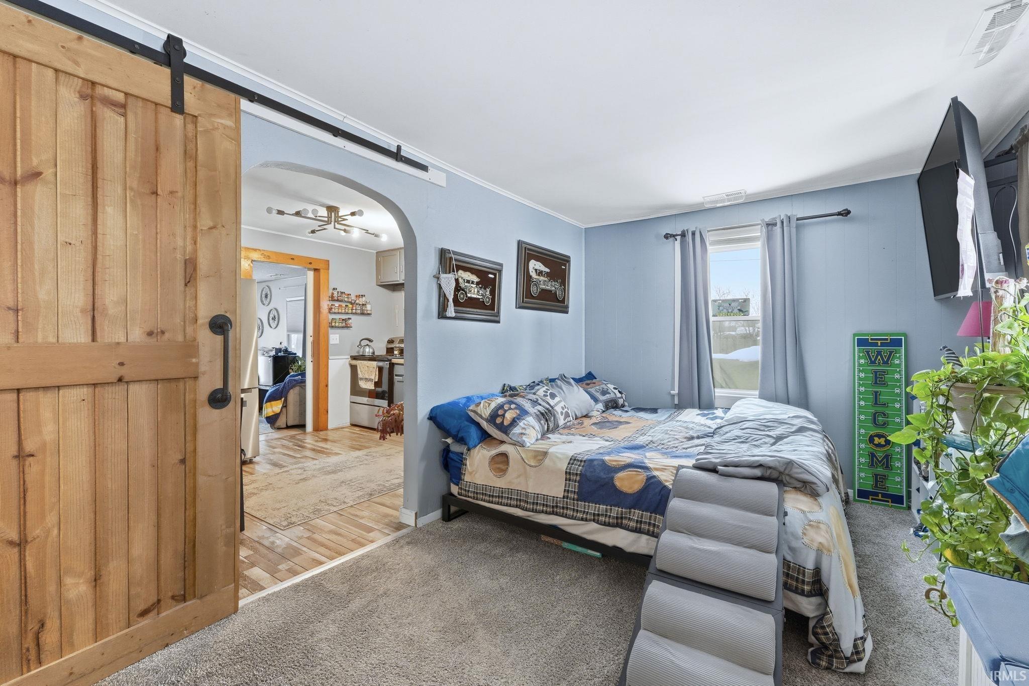 6612 Bradbury Avenue