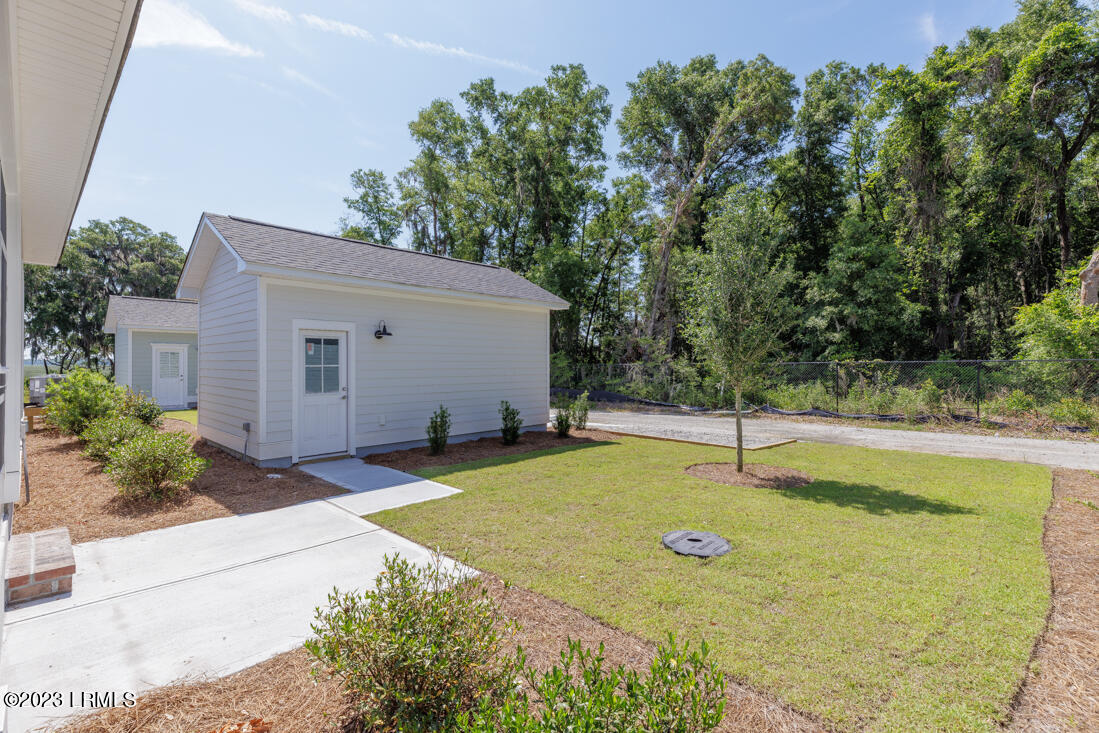 24 Basin Trail Street