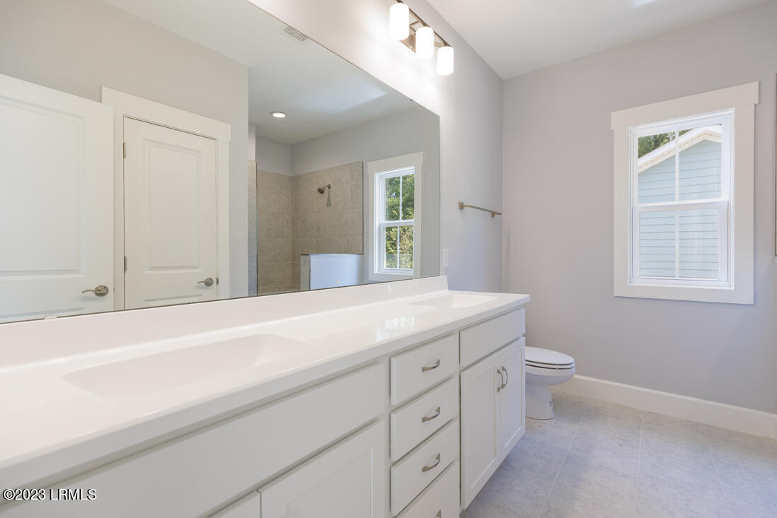 22 Basin Trail Street