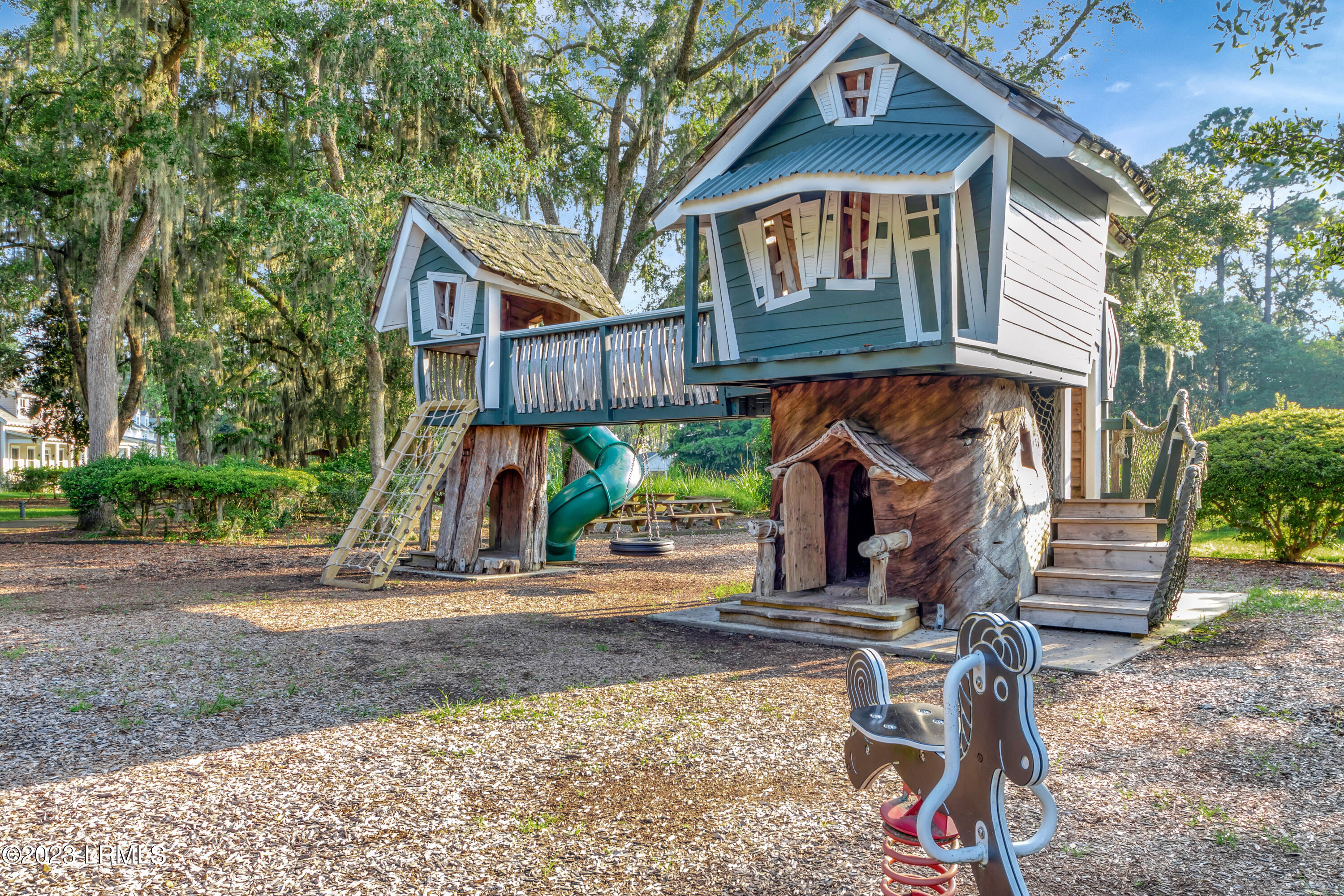 8 Fort Lyttleton