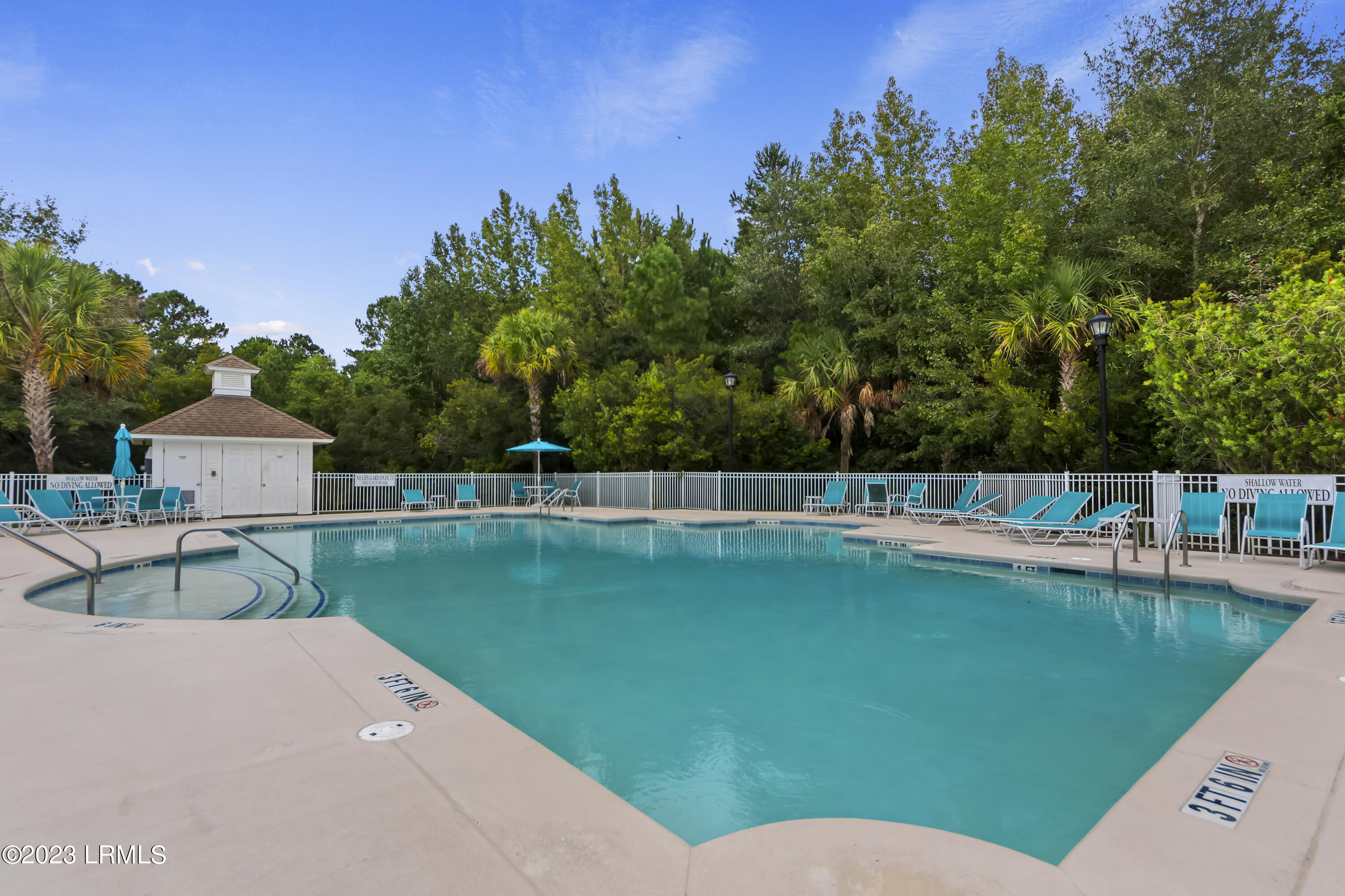 5 Benton Circle