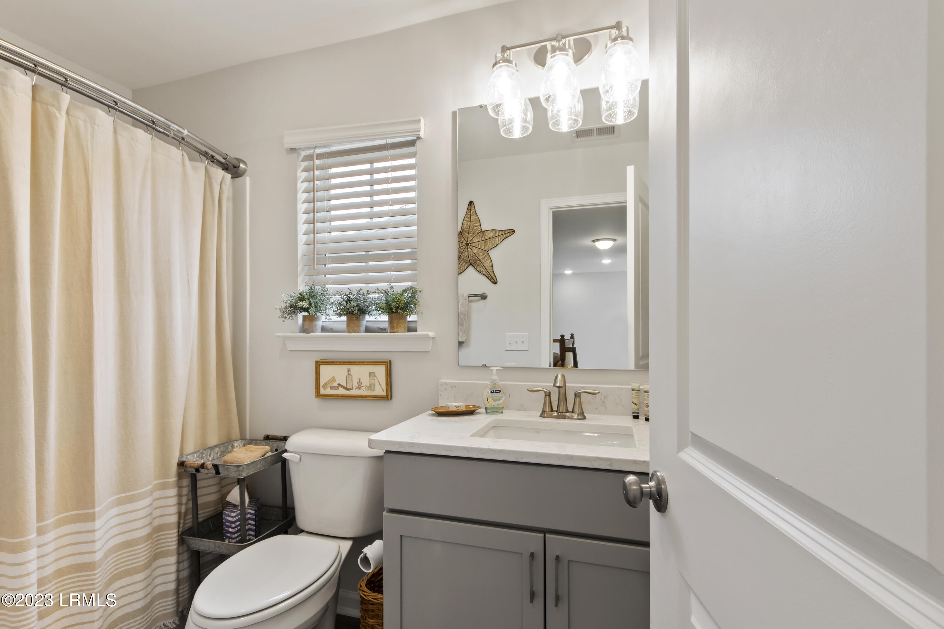 5 Benton Circle