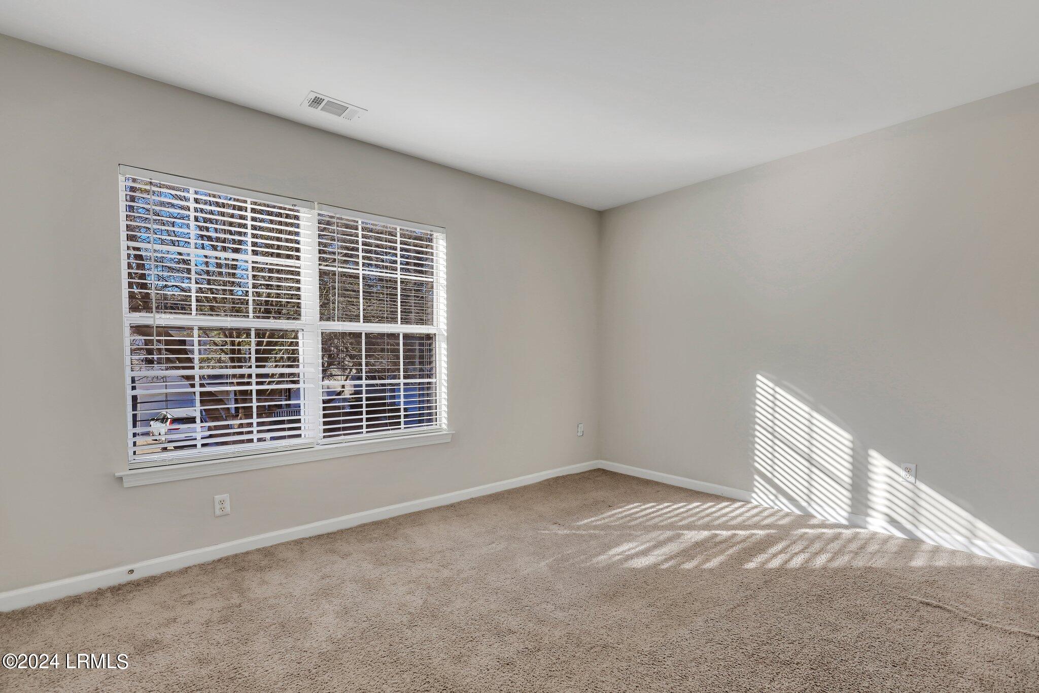 11 Wiregrass Way