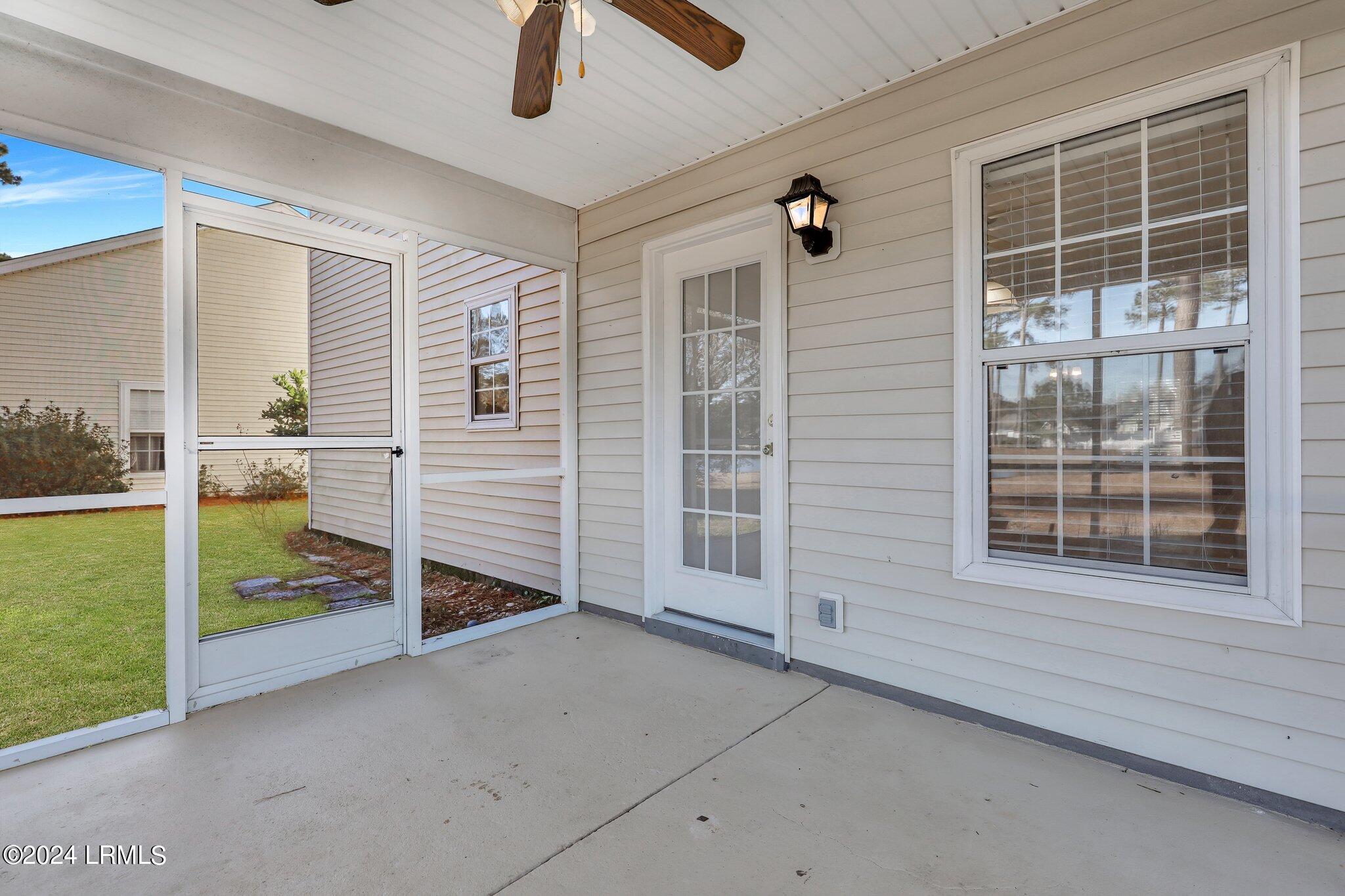 11 Wiregrass Way