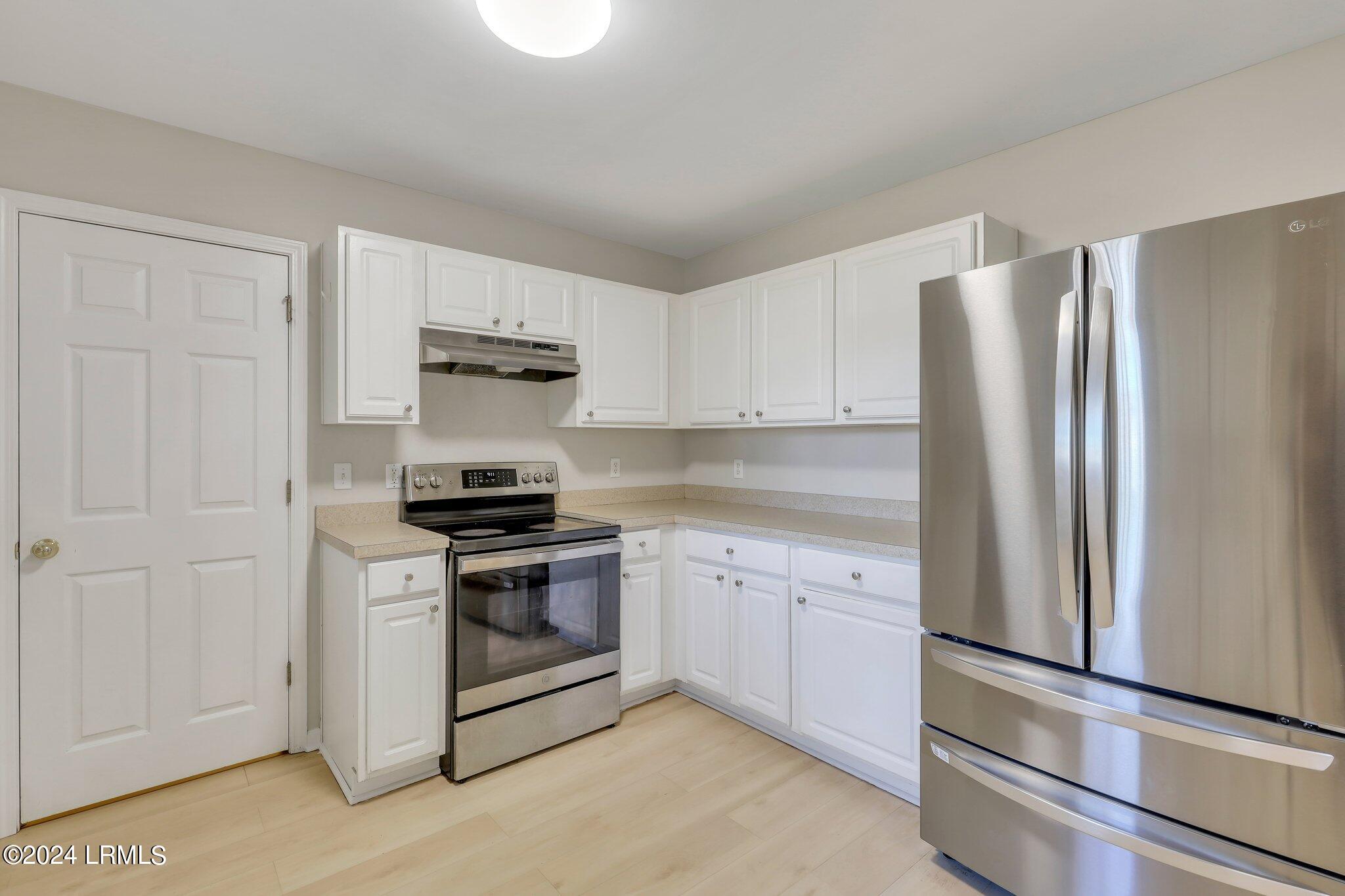 11 Wiregrass Way