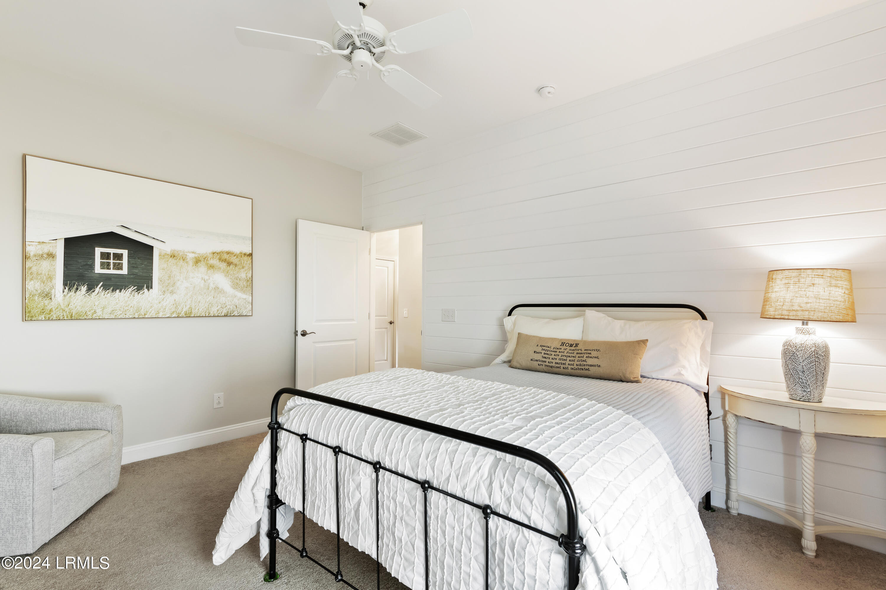 92 Valleybrooke Court S