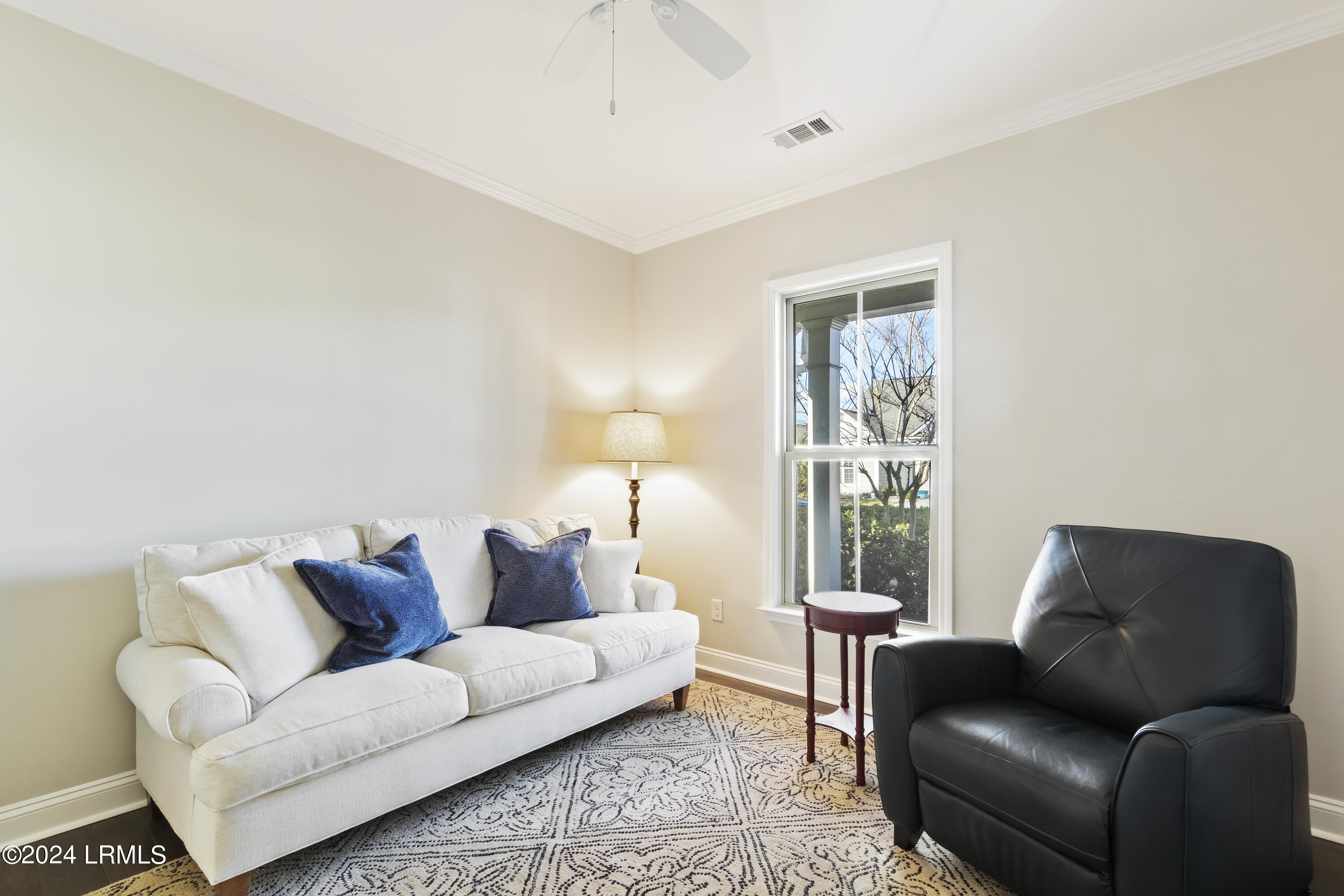 92 Valleybrooke Court S