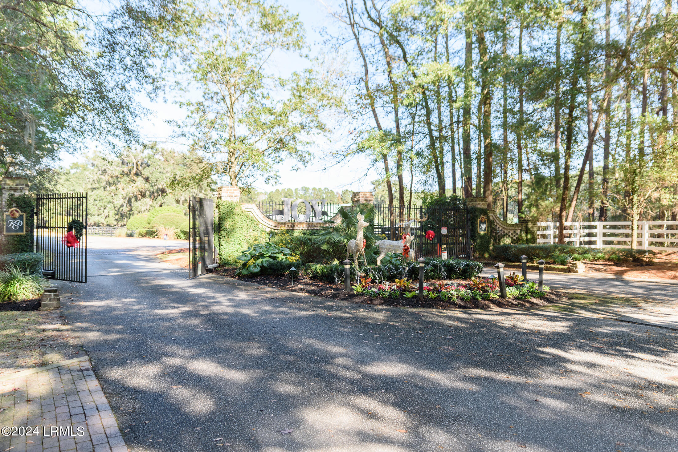 83 Rose Dhu Creek Plantation Drive