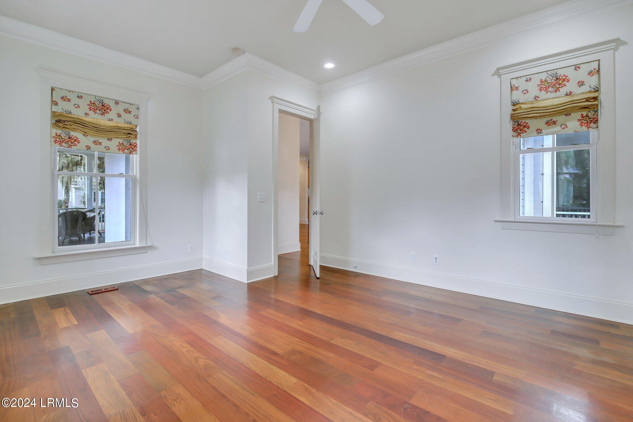 12 Elisabeth Cove