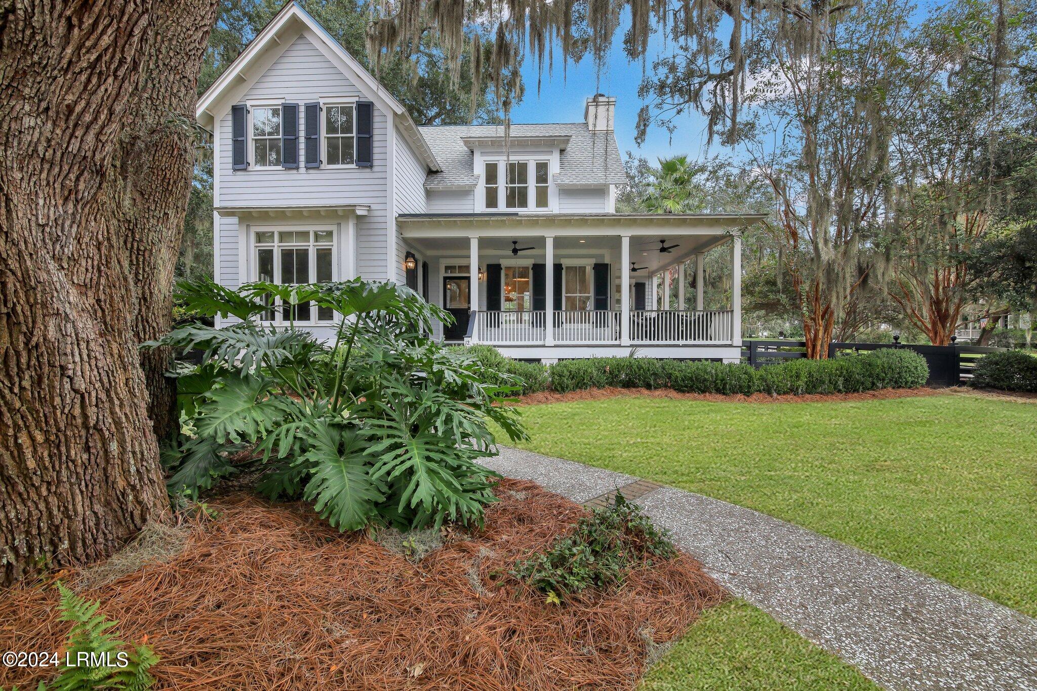 12 Elisabeth Cove