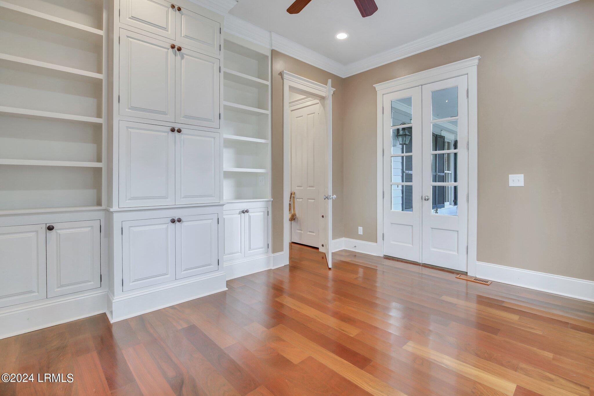 12 Elisabeth Cove