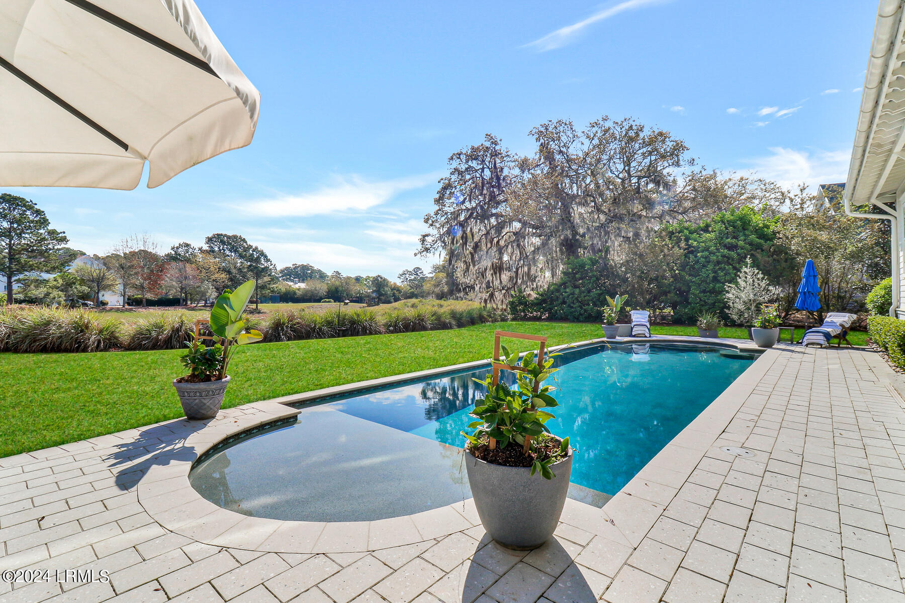 23 Oldfield Way