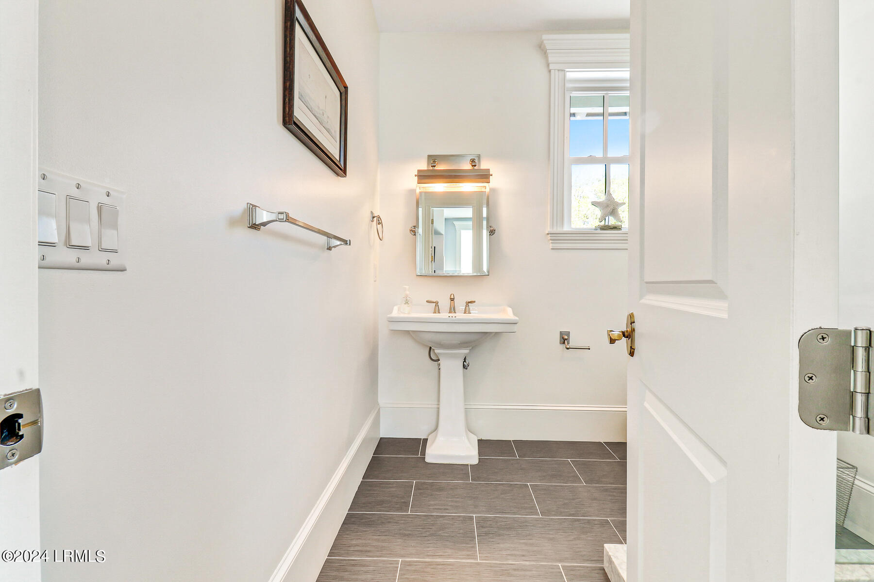 23 Oldfield Way