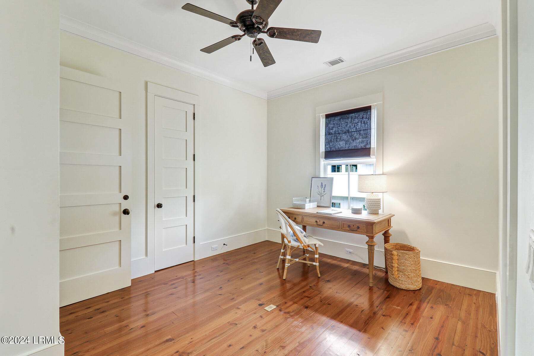 8 Bells Park S