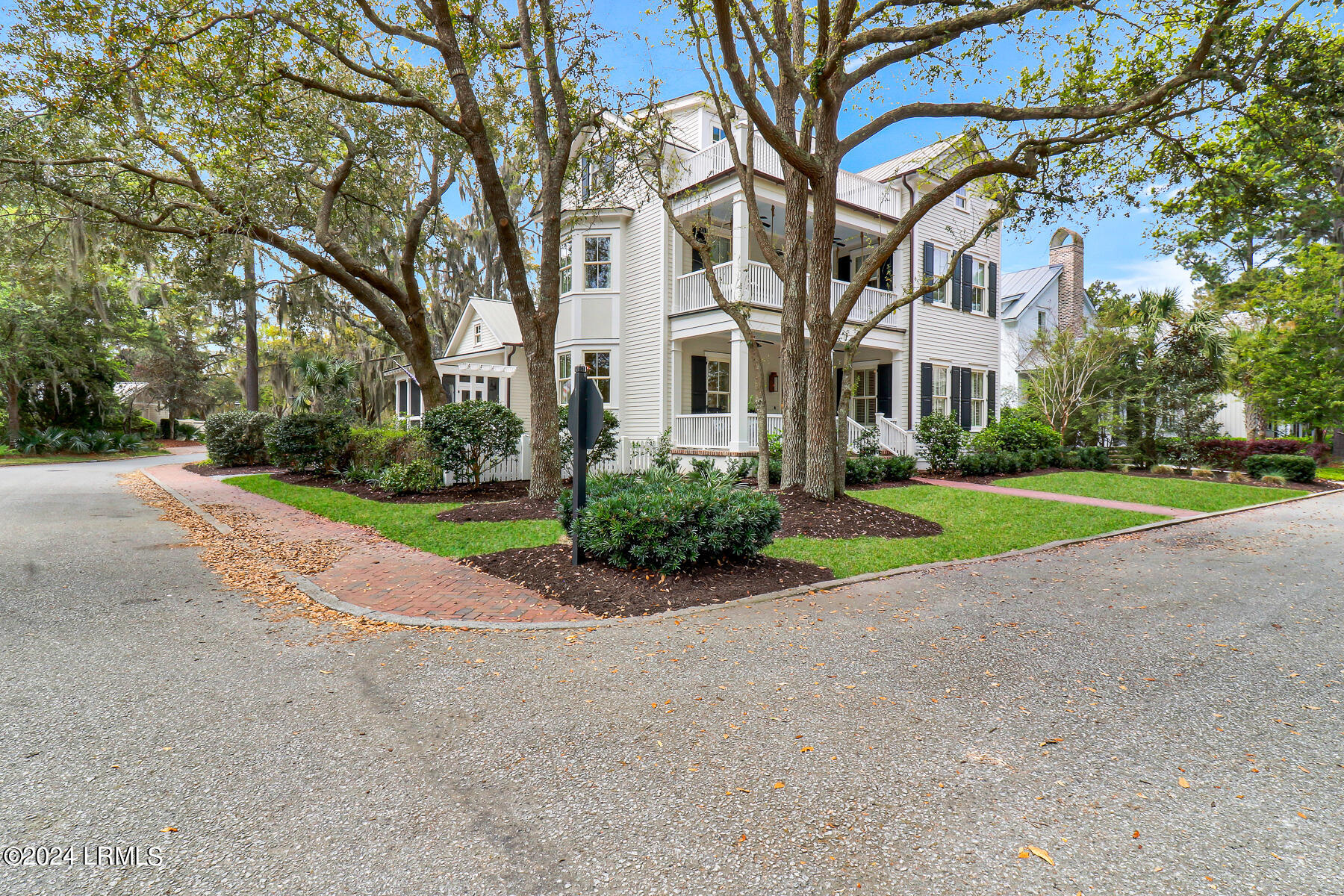 8 Bells Park S