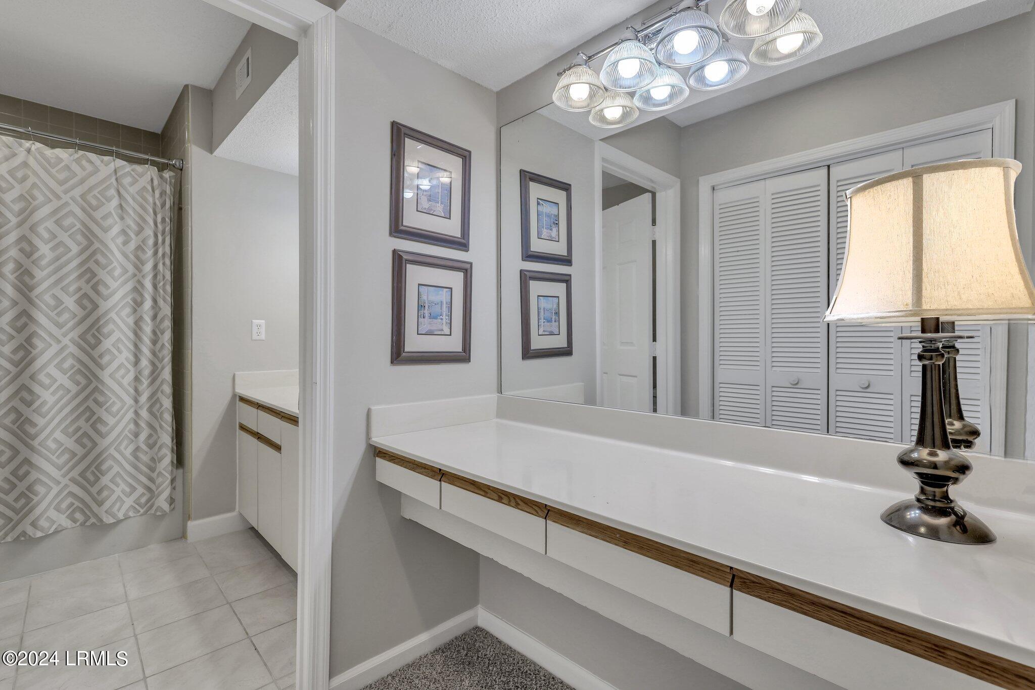 4 Wimbledon Court Unit: 107