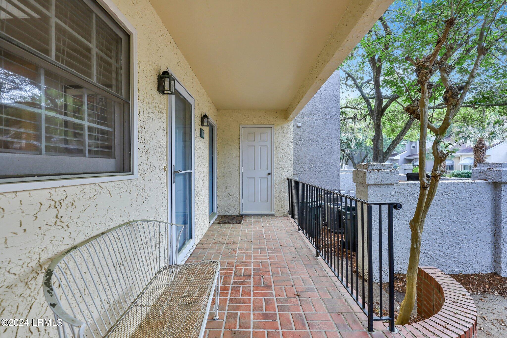 4 Wimbledon Court Unit: 107