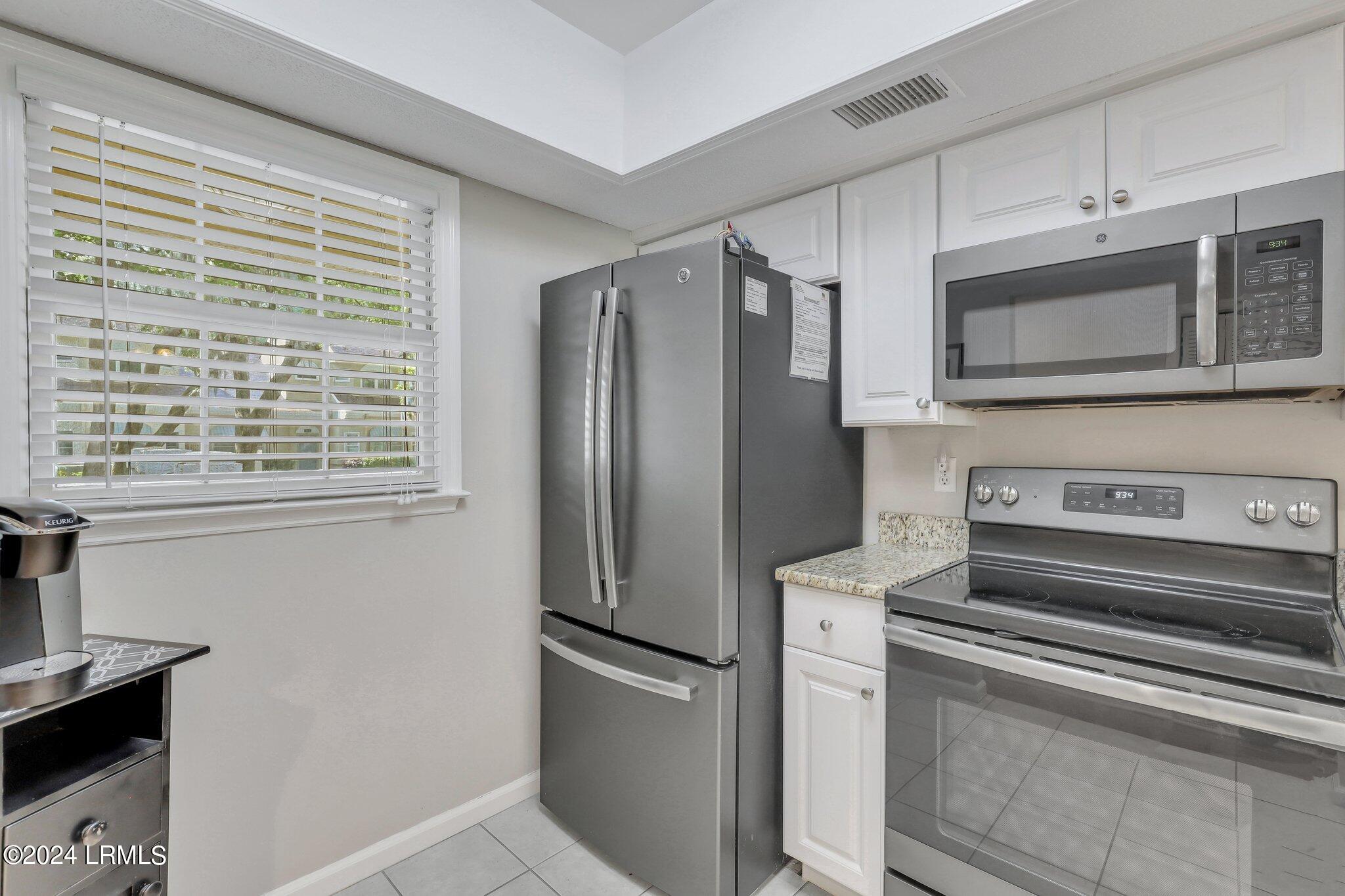 4 Wimbledon Court Unit: 107