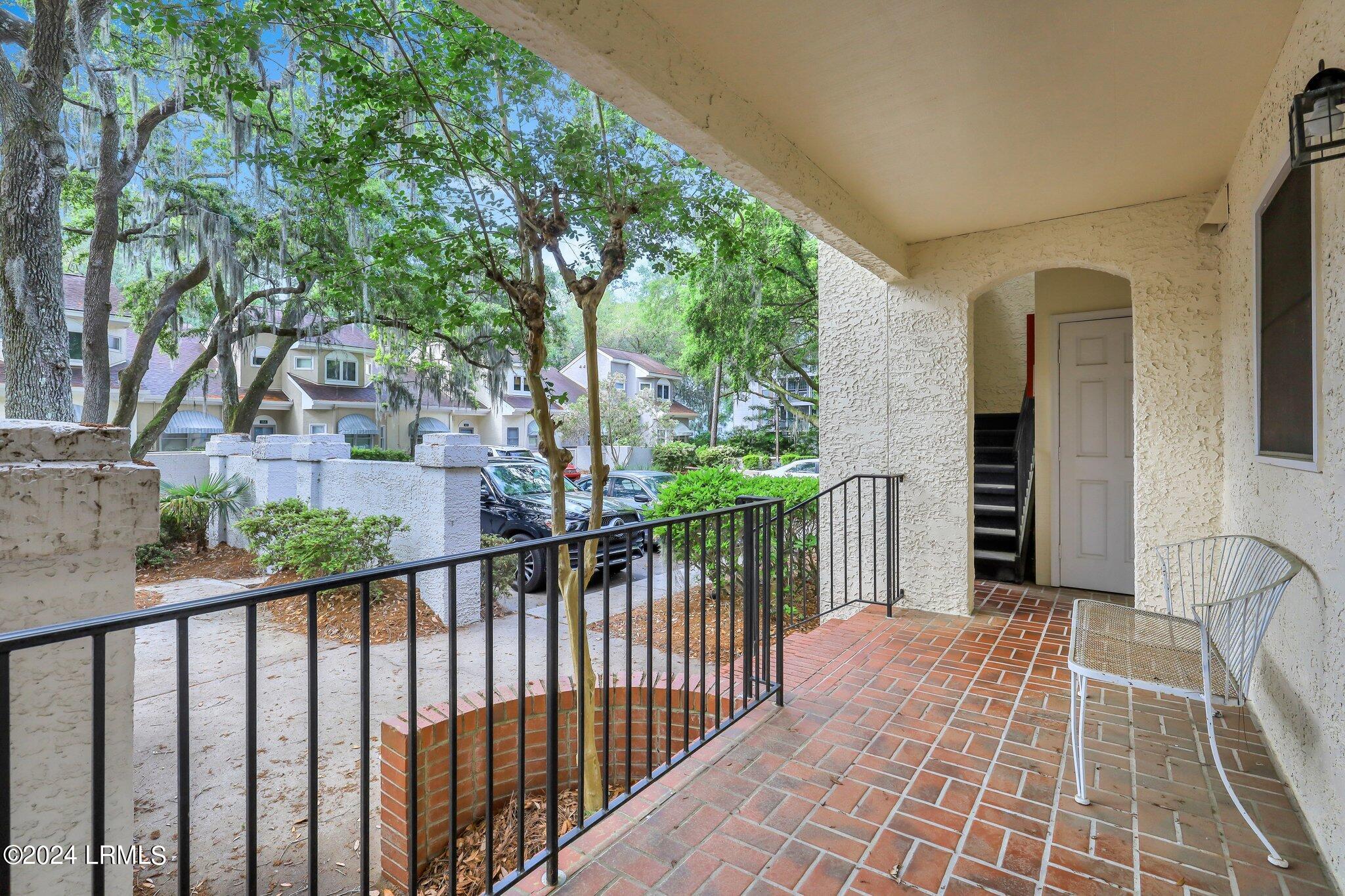 4 Wimbledon Court Unit: 107