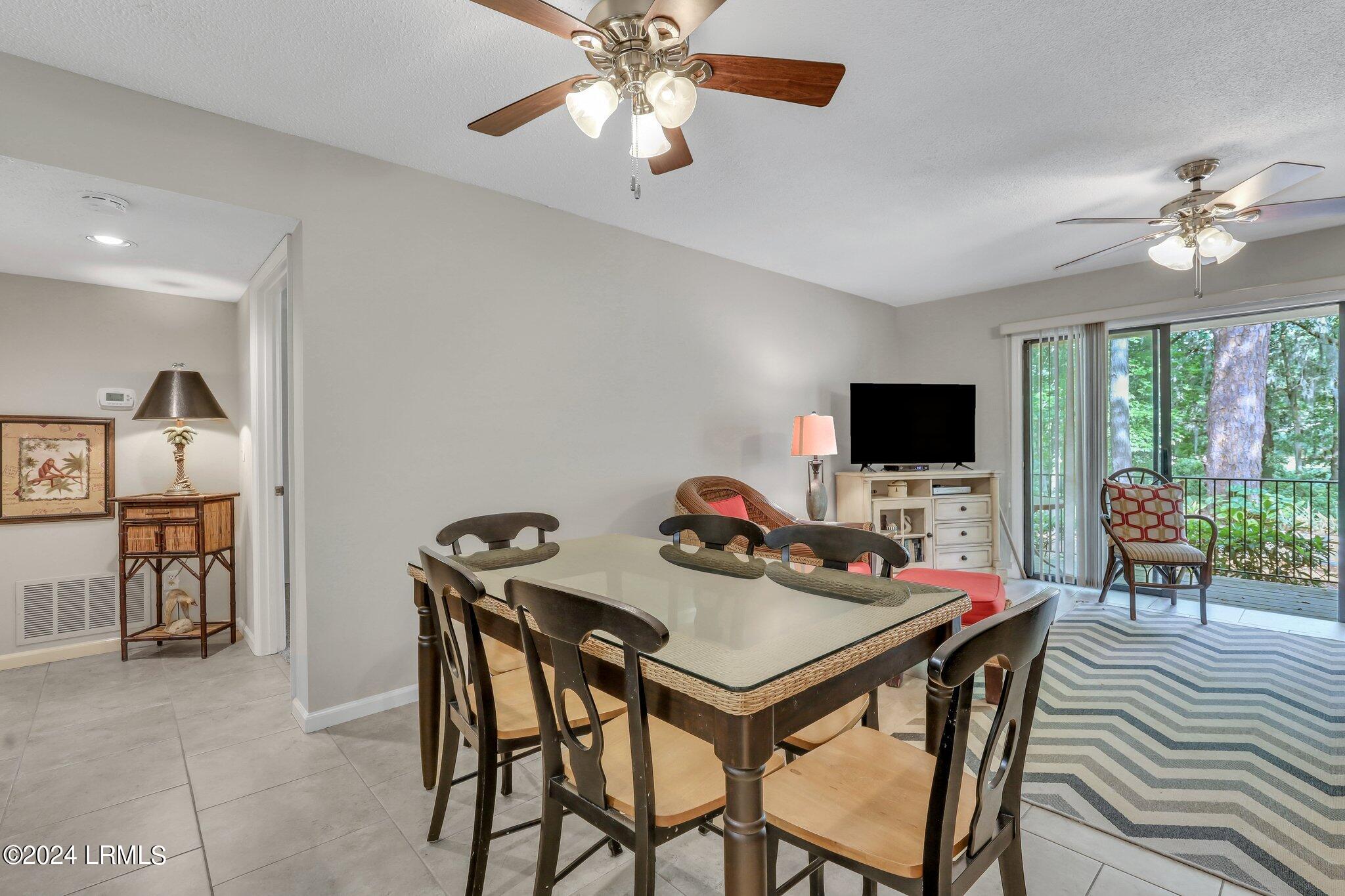 4 Wimbledon Court Unit: 107