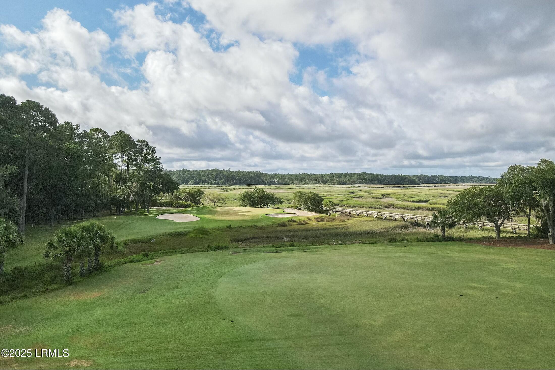 14 Heron Point