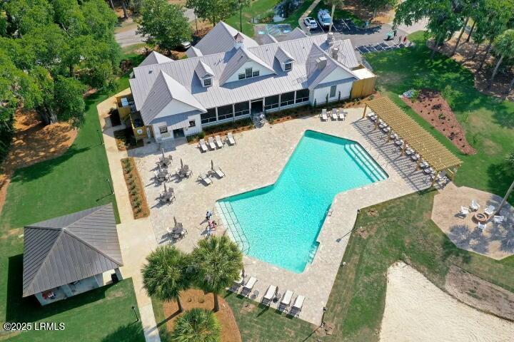 14 Heron Point