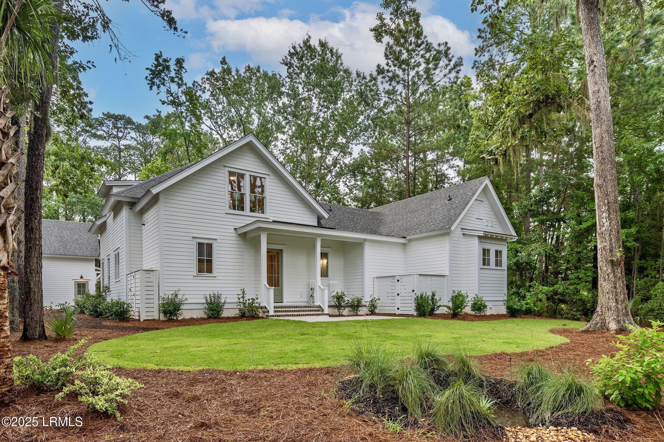 14 Heron Point