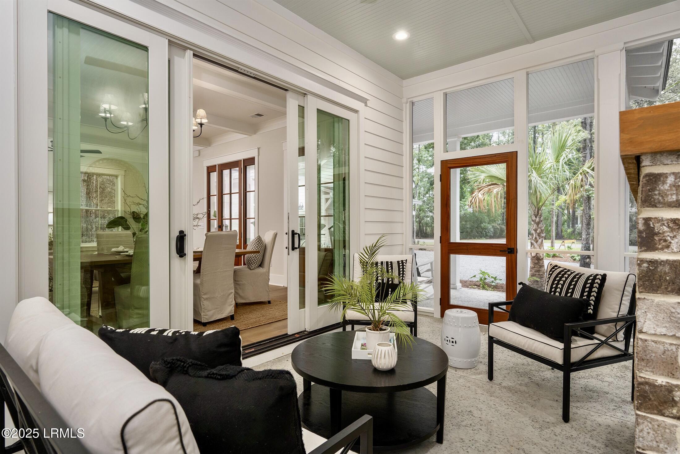 14 Heron Point