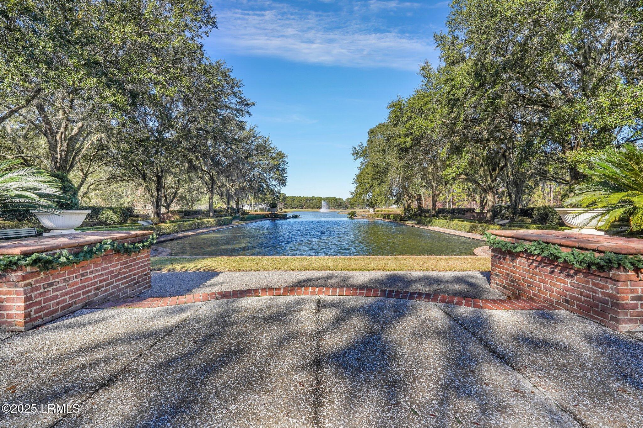 85 Clifton Drive