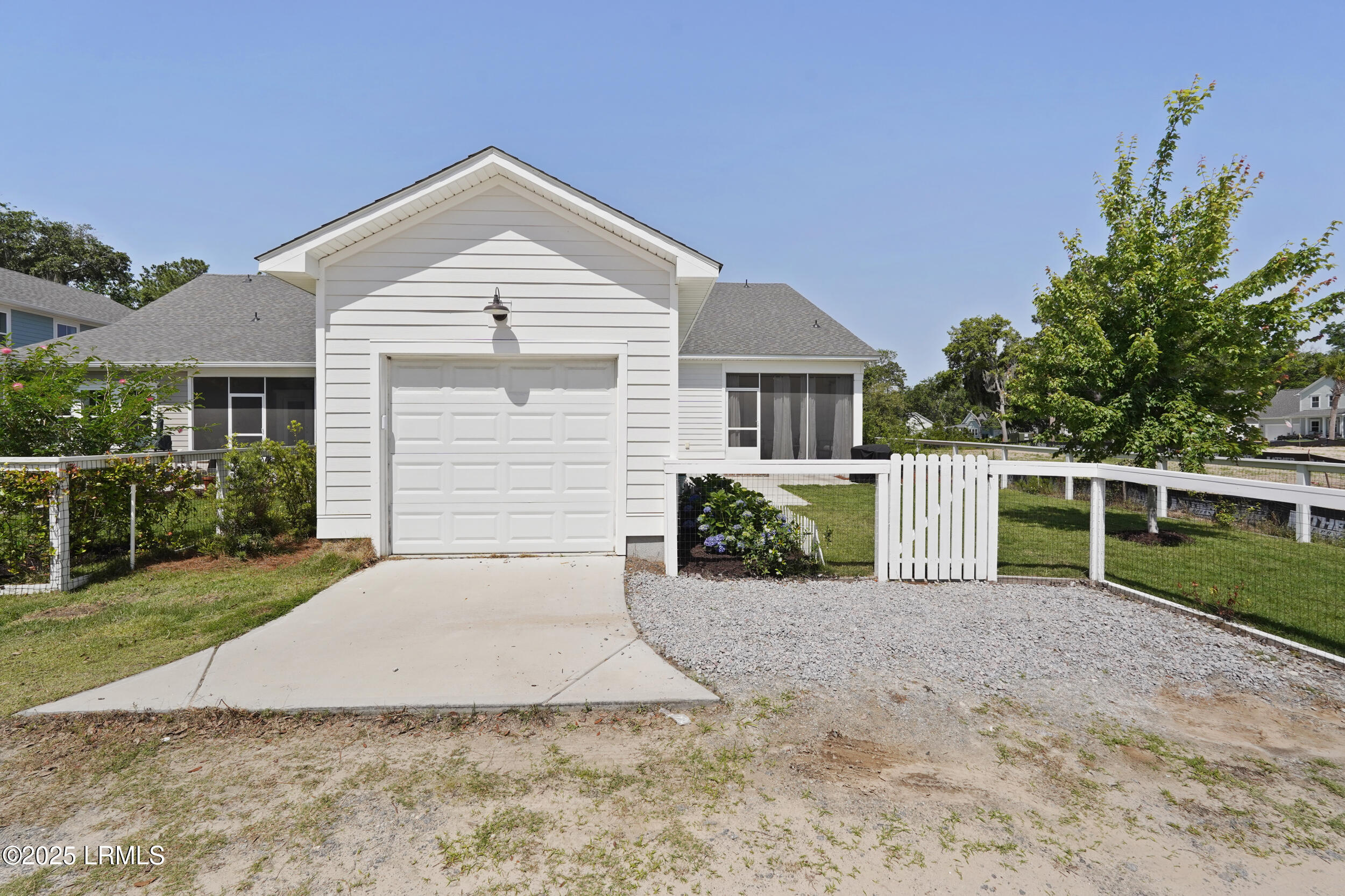 11 Basin Trail Street